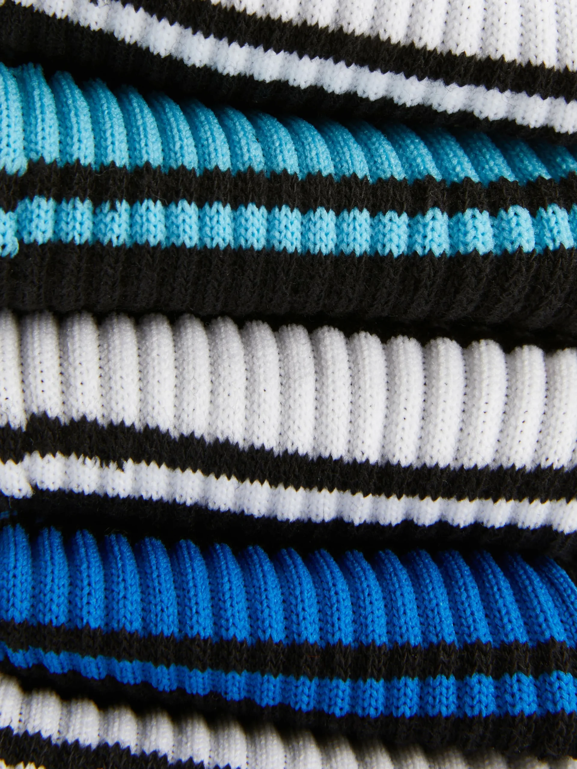 lot_de__paires_de_chausse_1-191.webp Lot De 5 Paires De Chaussettes De Sport à Rayures