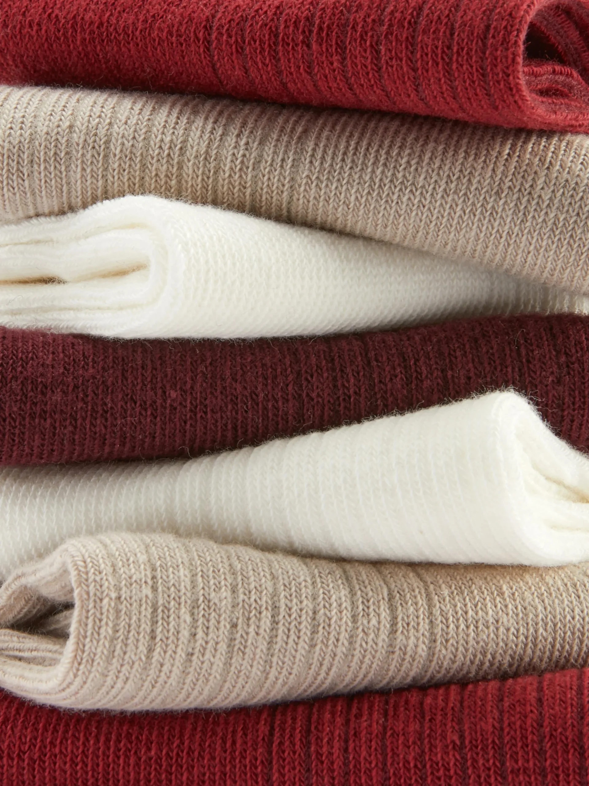 lot_de__paires_de_chausse_1-58.webp Lot De 7 Paires De Chaussettes Colorées Pour Baskets