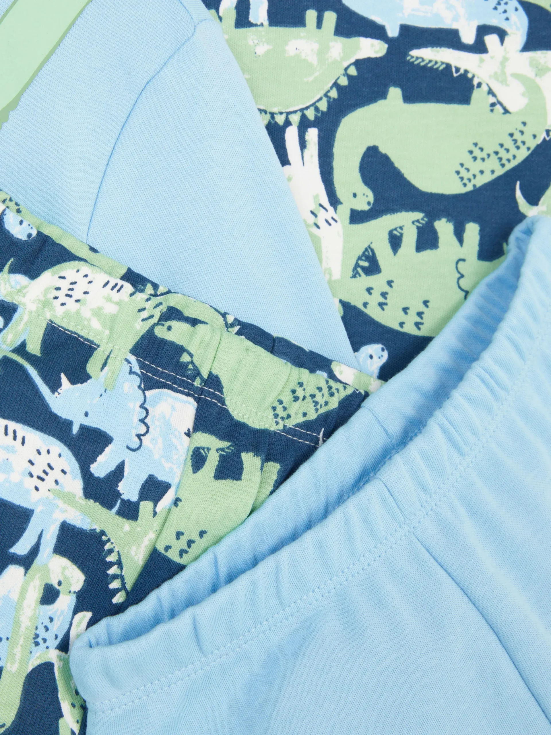 lot_de__pyjamas__manches__2-4.webp Lot De 2 Pyjamas à Manches Longues Et Motifs Variés