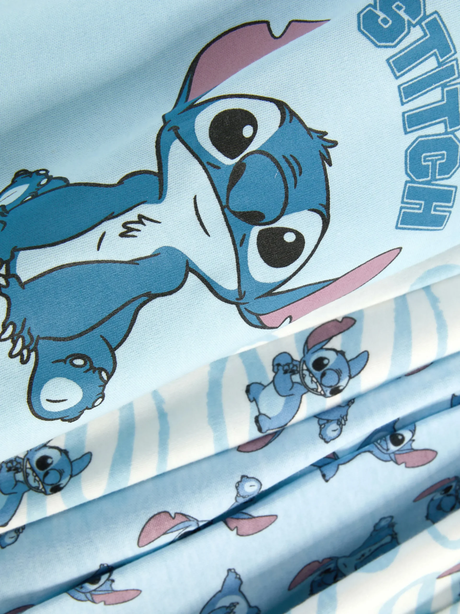 lot_de_pyjamas__manches_l_2.webp Lot De 2 pyjamas à Manches Longues Disney Lilo & Stitch