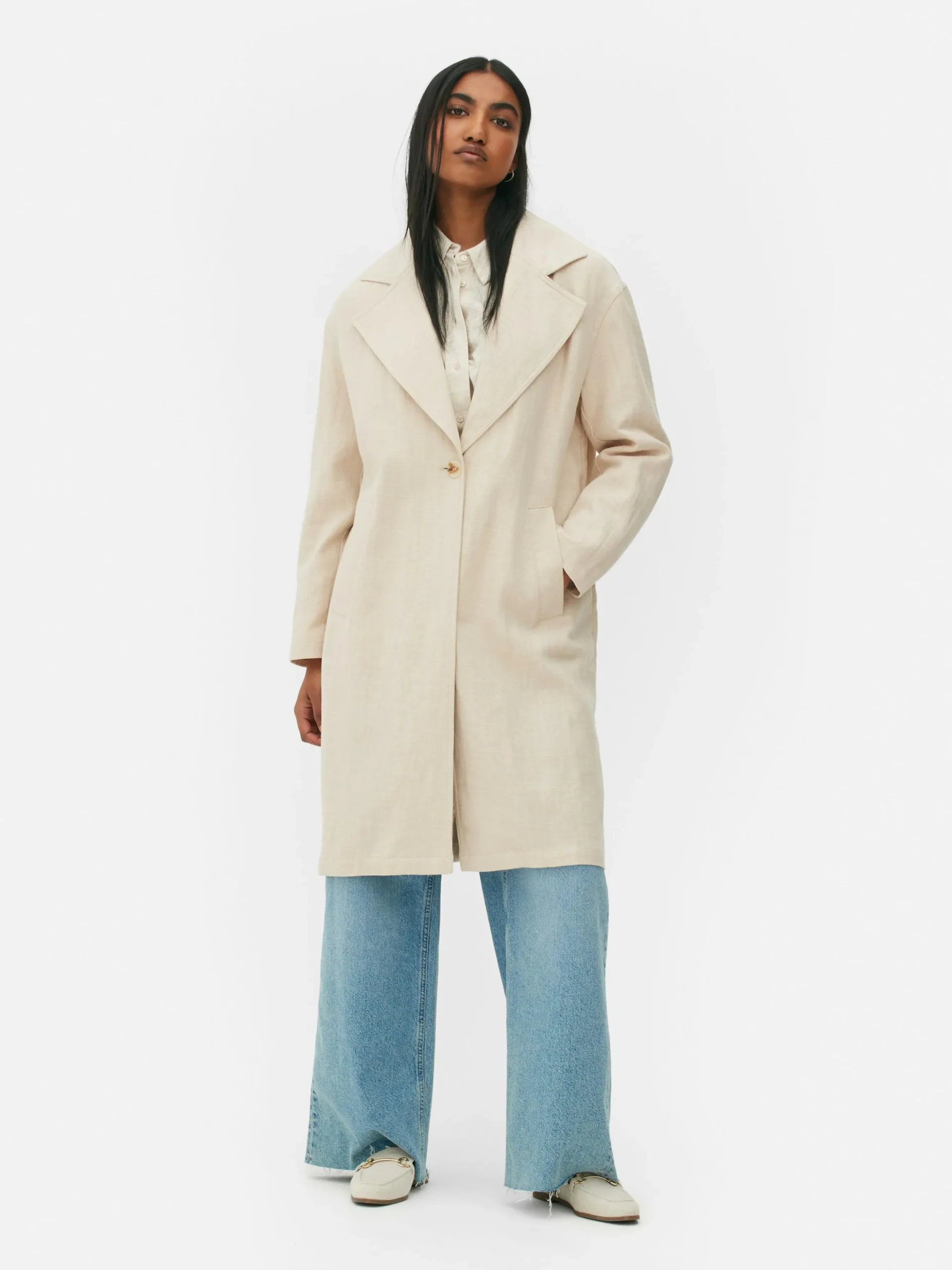 manteau__boutonnage_simpl_1-2.webp Manteau à Boutonnage Simple