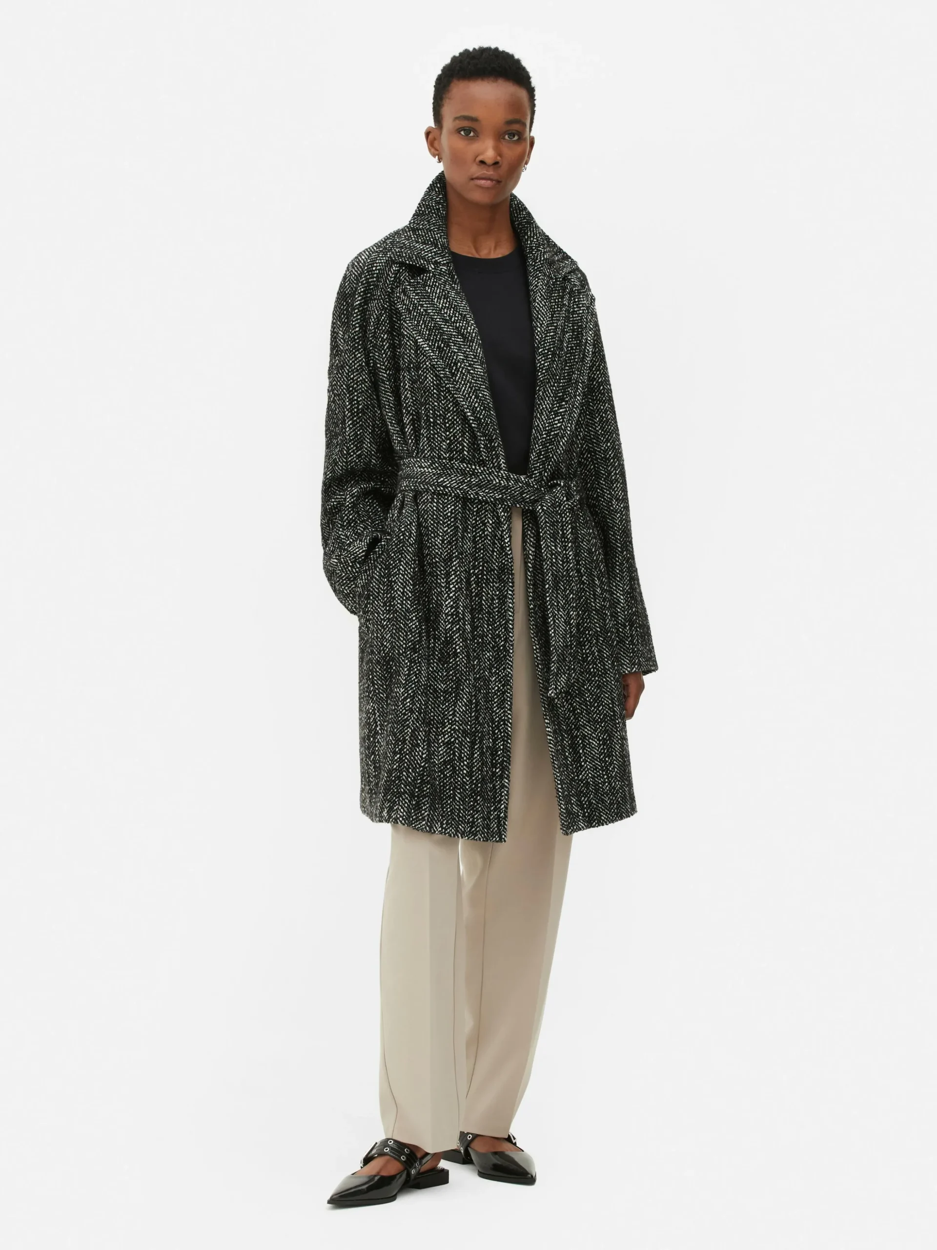 manteau__chevrons_avec_ce_1.webp Manteau à Chevrons Avec Ceinture