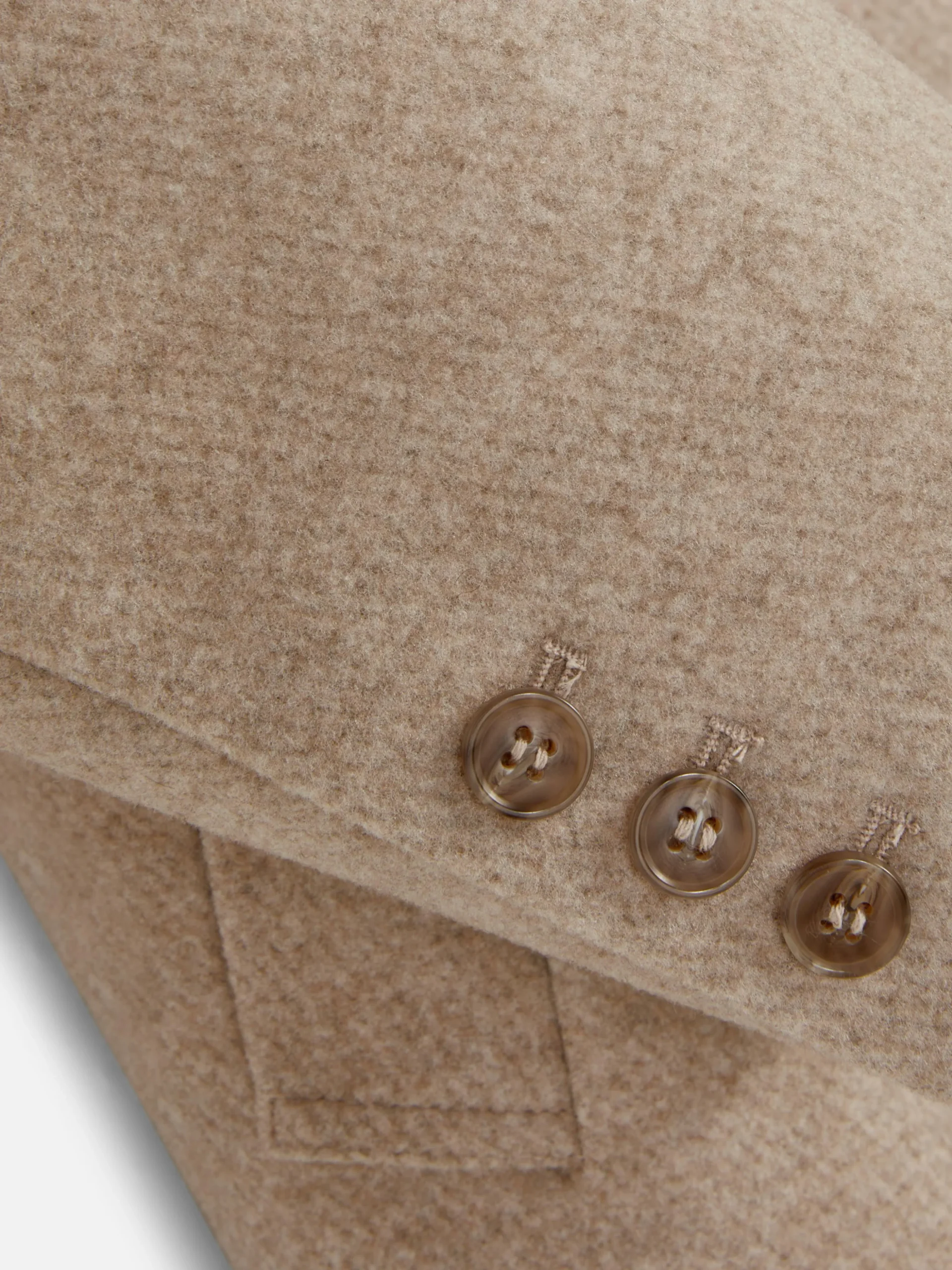 manteau_crois_en_serg_6.webp Manteau Croisé En Sergé