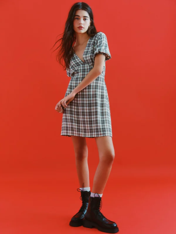 Mini Robe à Carreaux Et Col En V