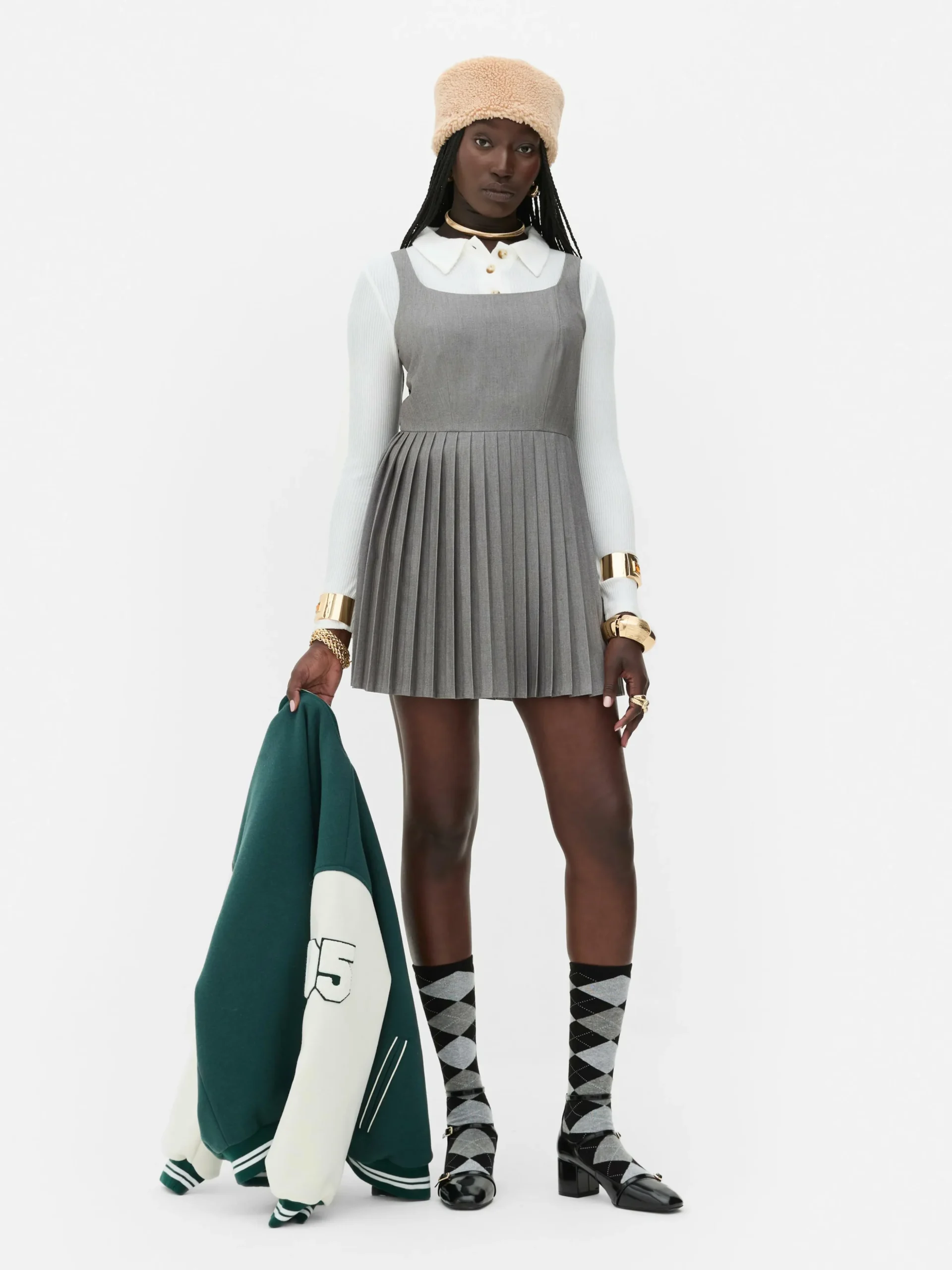 mini_robe_patineuse_pliss_0.webp Mini Robe Patineuse Plissée Rita Ora