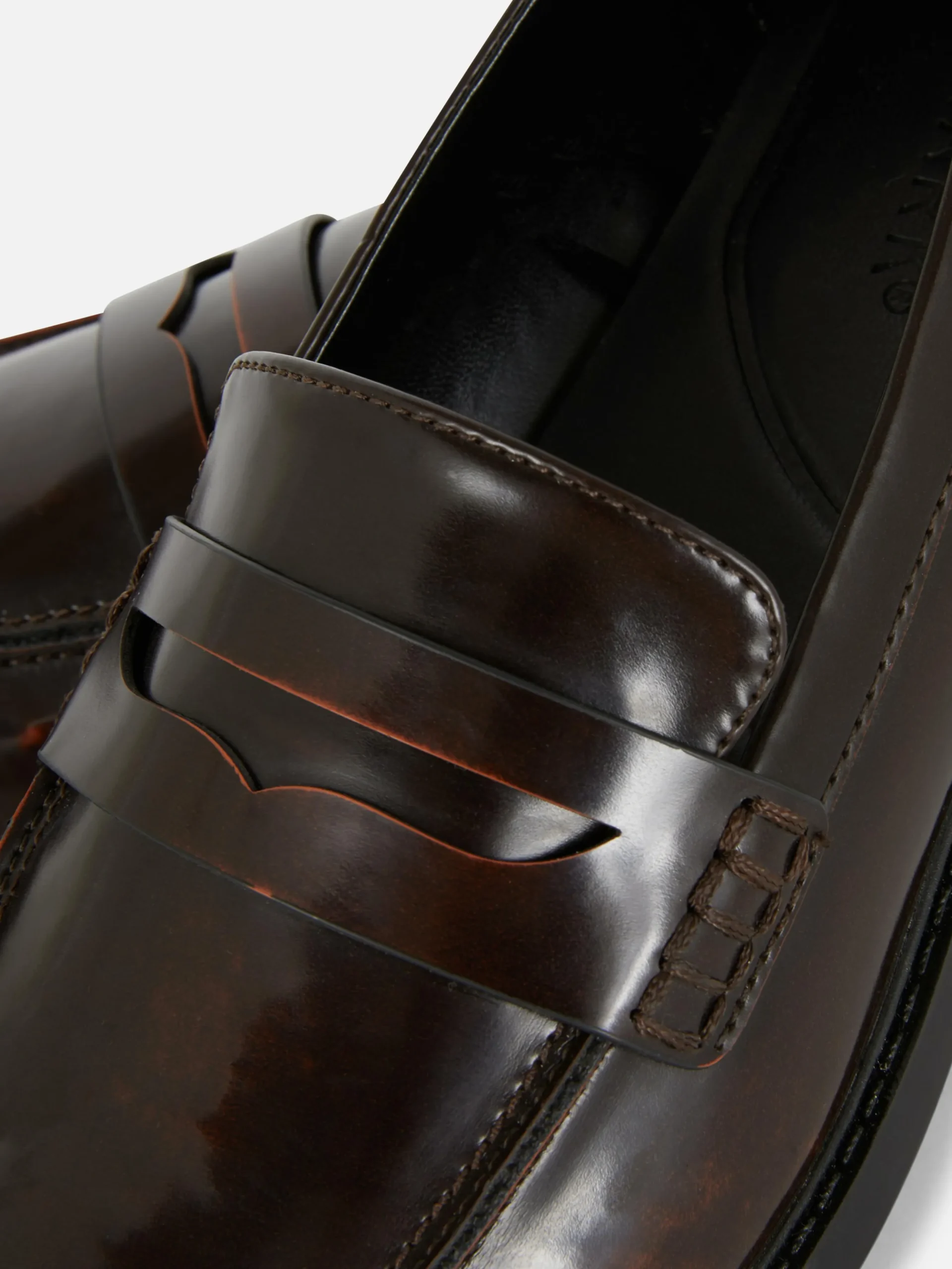 mocassins_en_simili_cuir_4-1.webp Mocassins En Simili Cuir