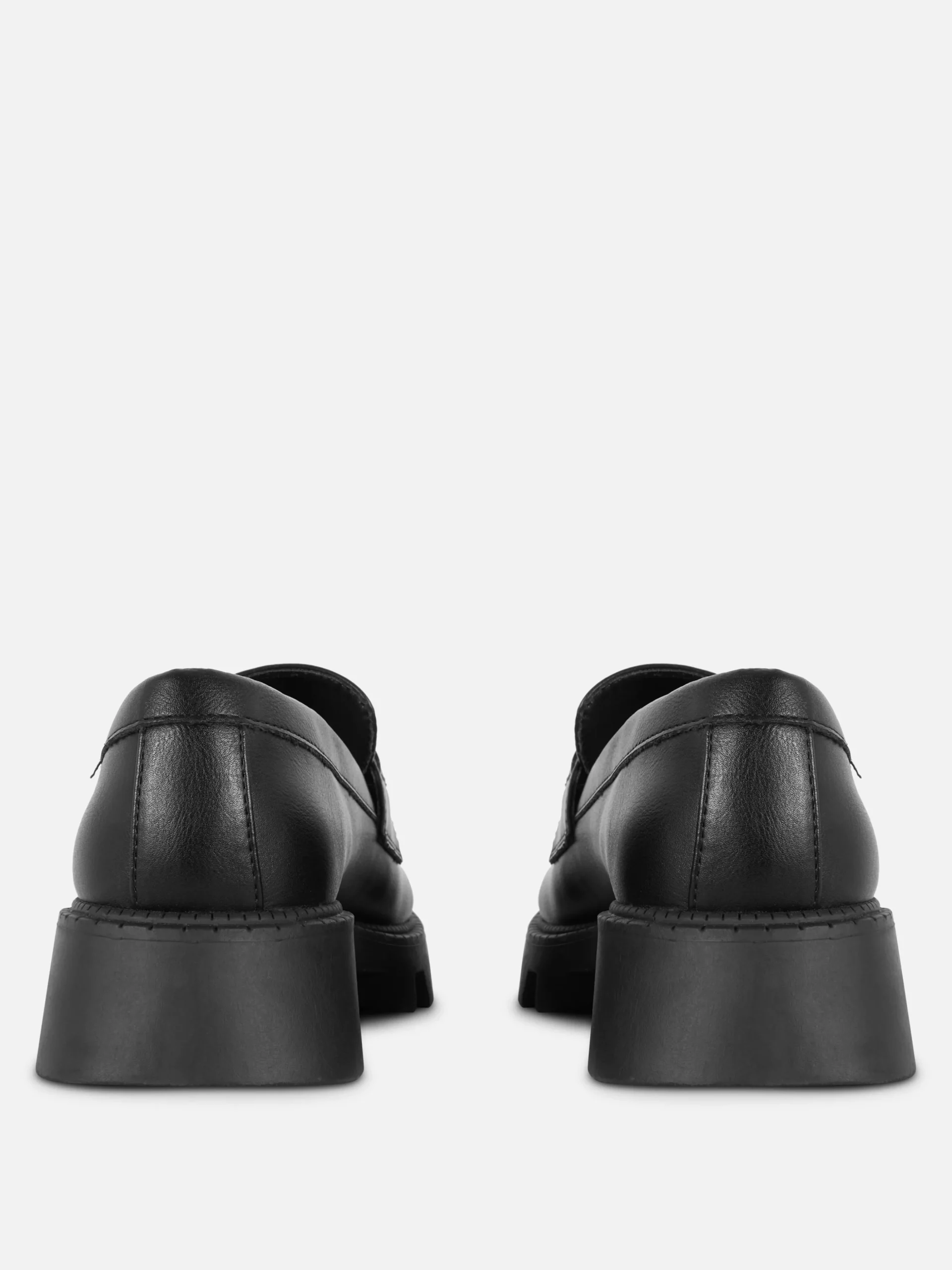 mocassins_pais__frange_ri_2-1.webp Mocassins épais à Frange Rita Ora