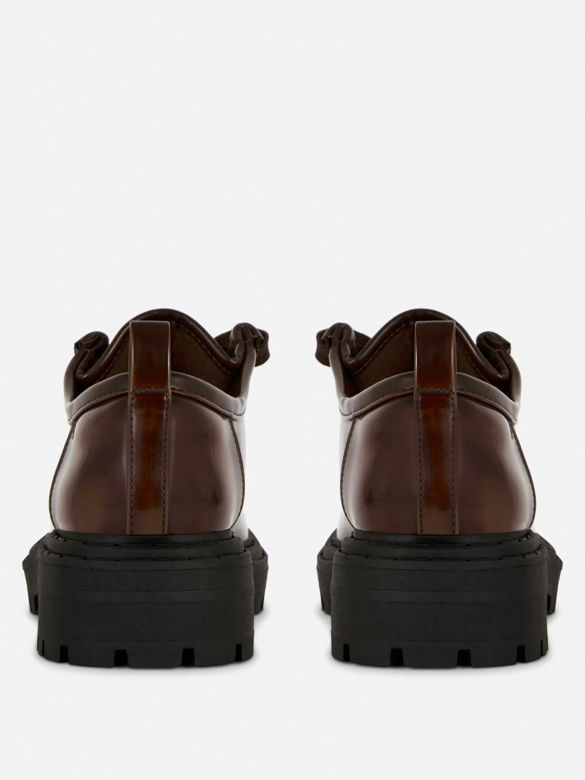 mocassins_pais__lacets_ri_2-1.webp Mocassins épais à Lacets Rita Ora