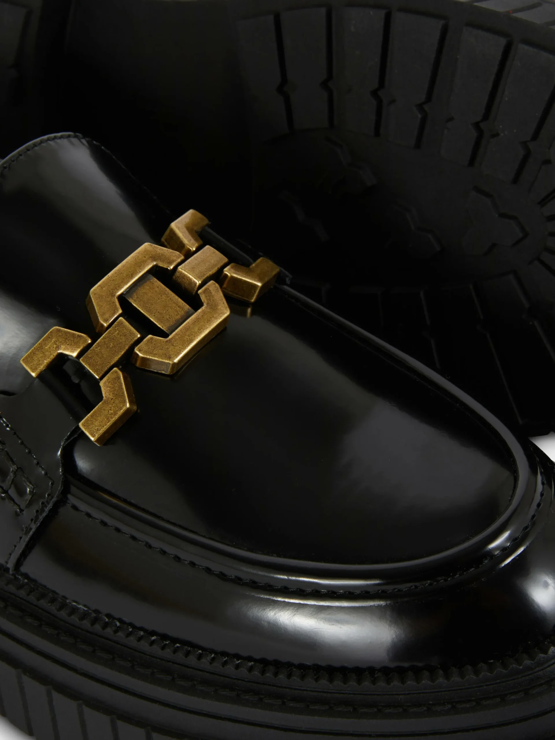 mocassins_pais_avec_chane_4.webp Mocassins épais Avec Chaîne