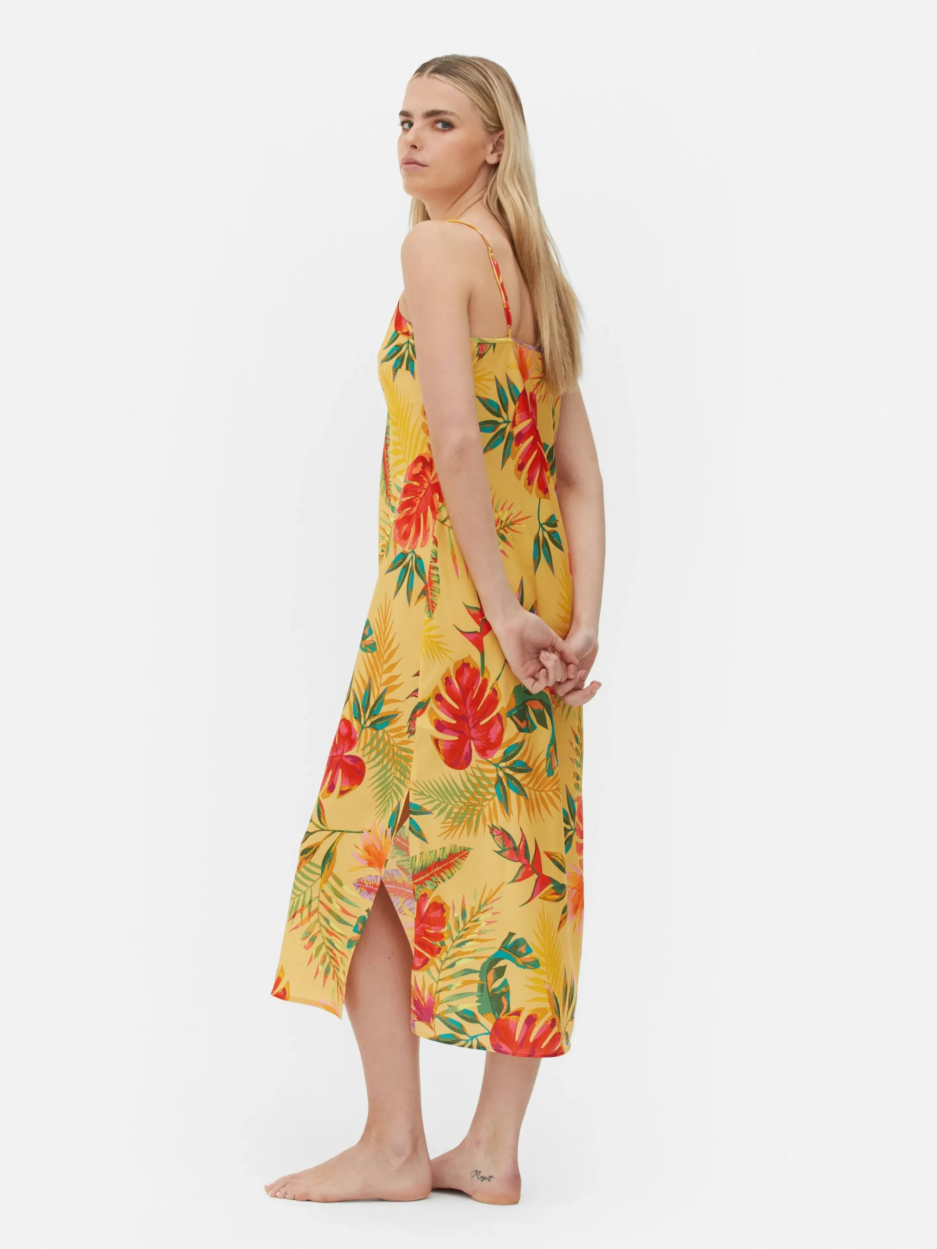 nuisette_en_satin__imprim_3.webp Nuisette En Satin à Imprimé Tropical