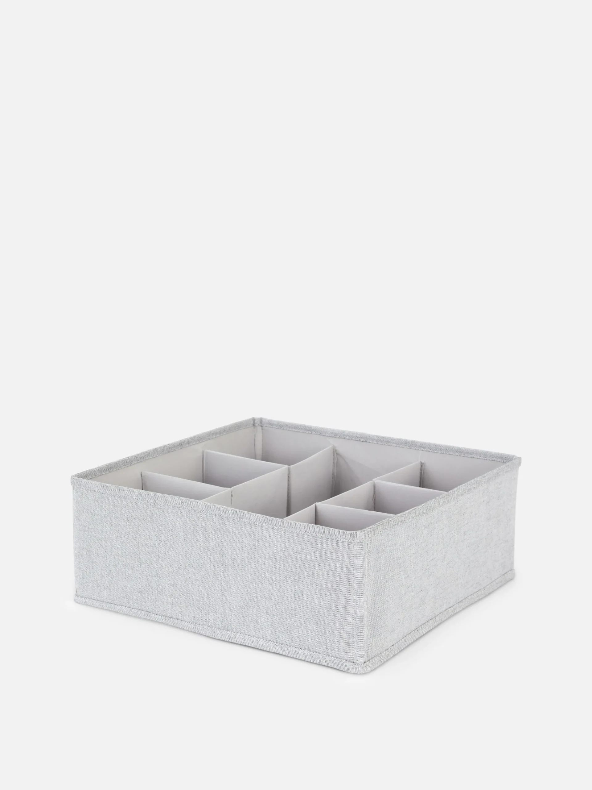 option_de_rangement_de_ta_0.webp Option De Rangement De Taille Large Pour Vêtements