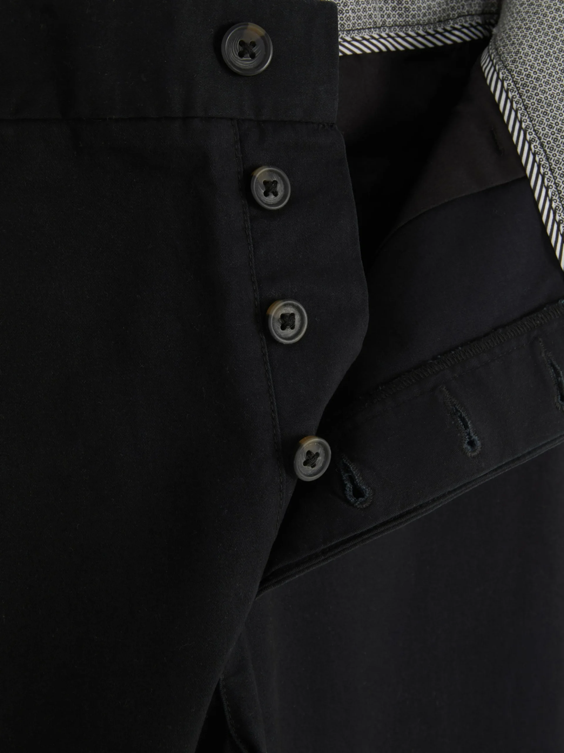 pantalon_chino_stretch_co_5-1.webp Pantalon Chino Stretch Coupe Slim