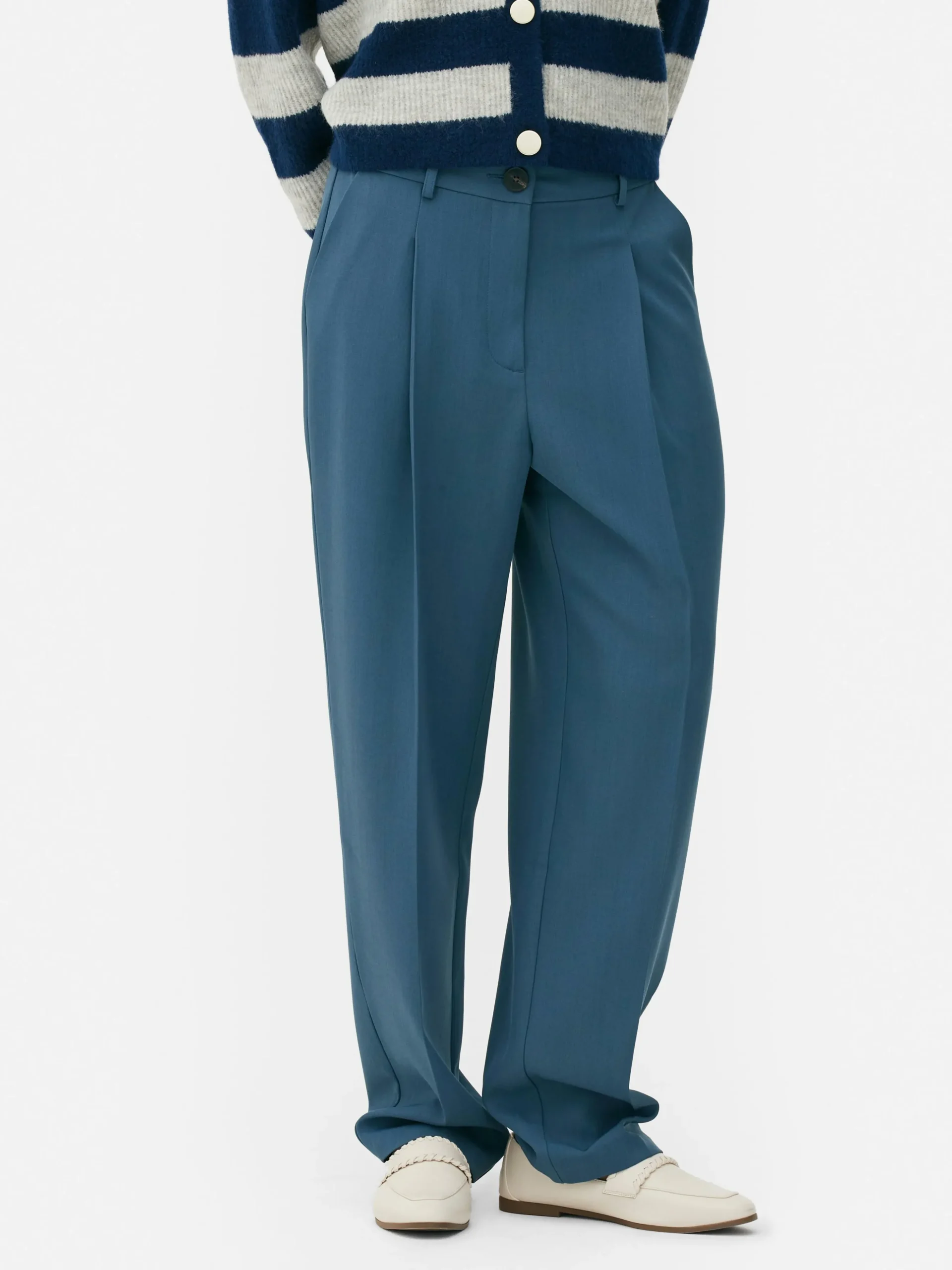 pantalon_droit_ajust__coo_1.webp Pantalon Droit Ajusté à Coordonner
