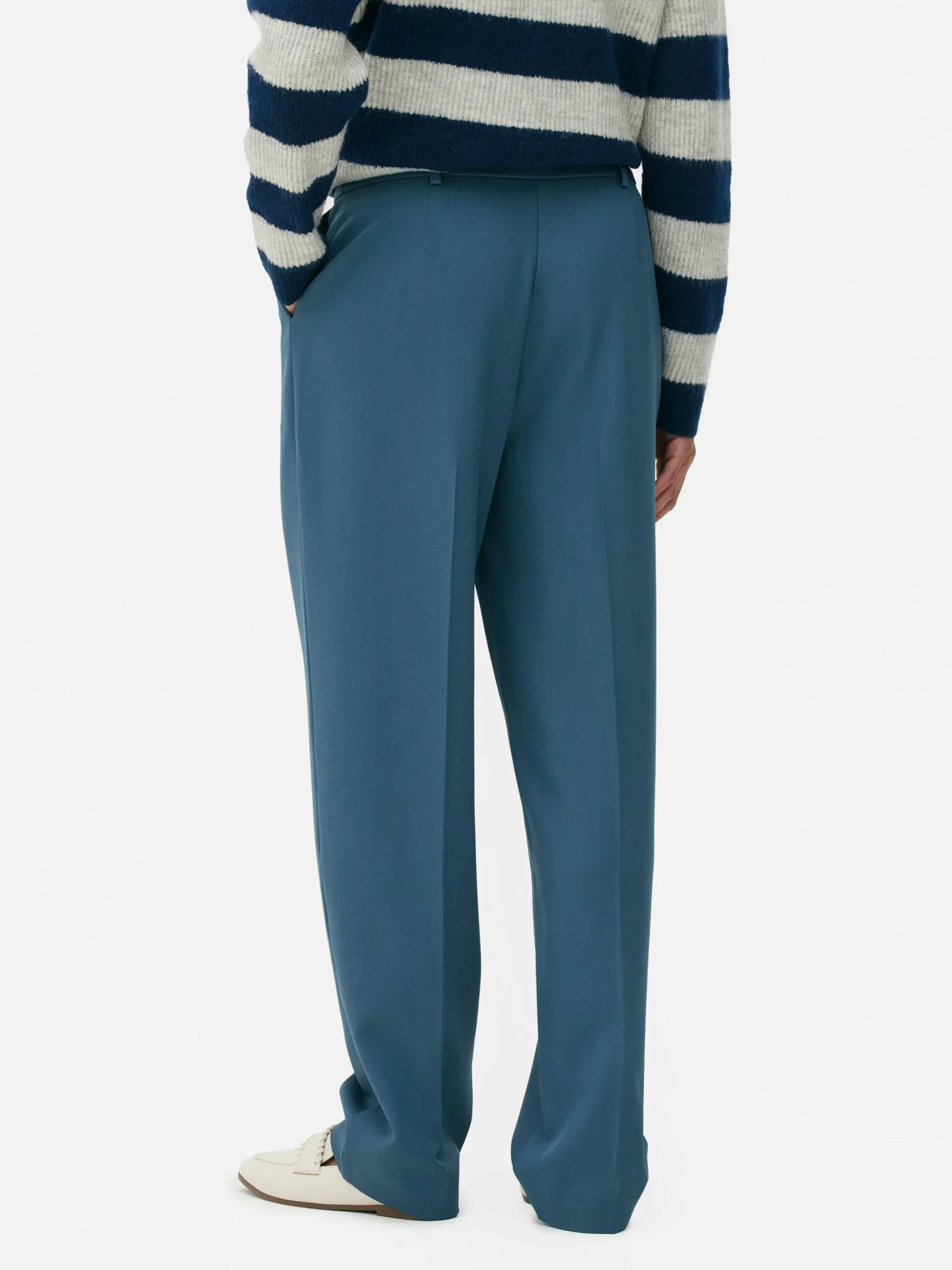 pantalon_droit_ajust__coo_3.webp Pantalon Droit Ajusté à Coordonner