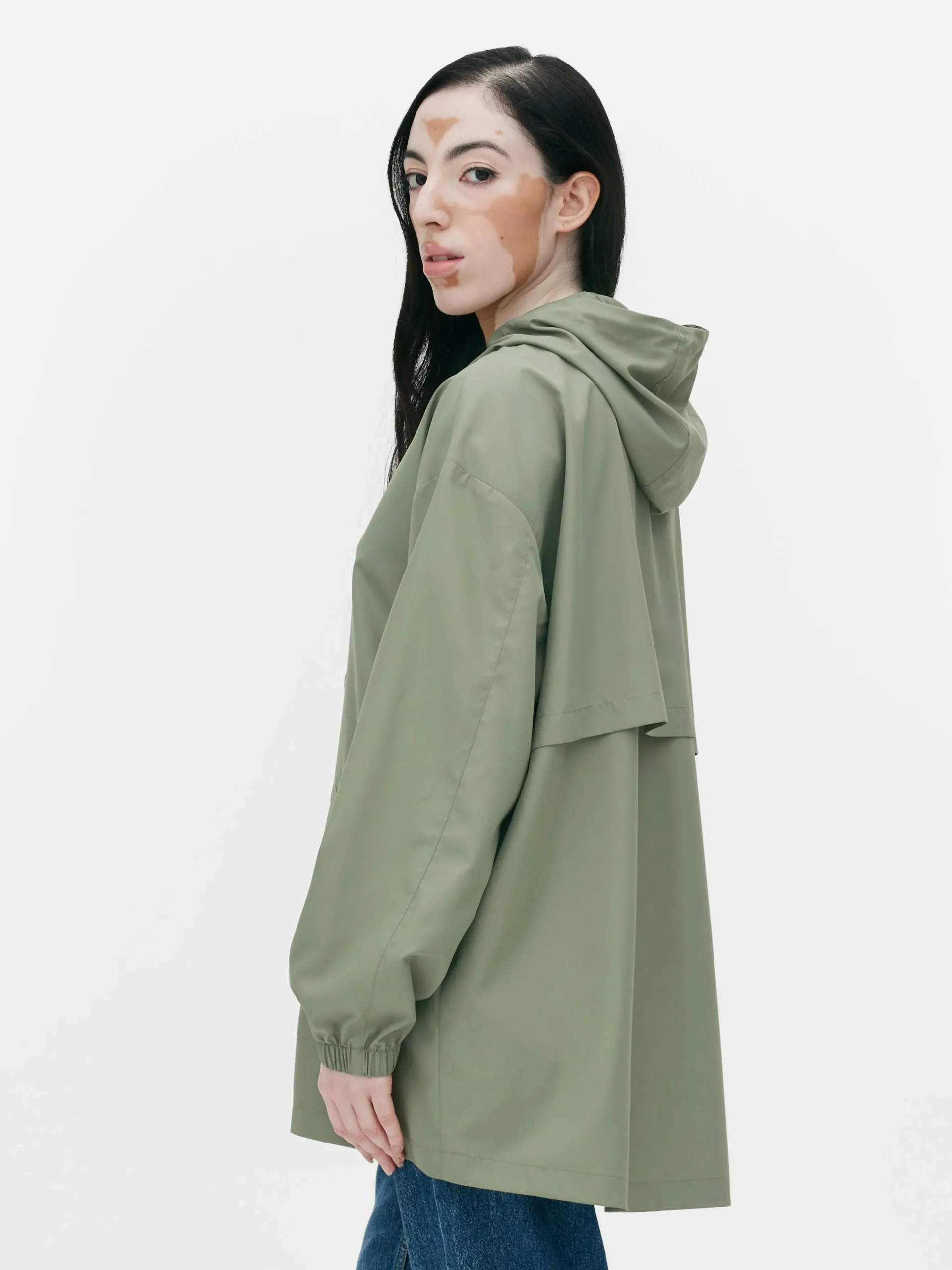 parka_impermable_lgre__ca_3.webp Parka Imperméable Légère à Capuche