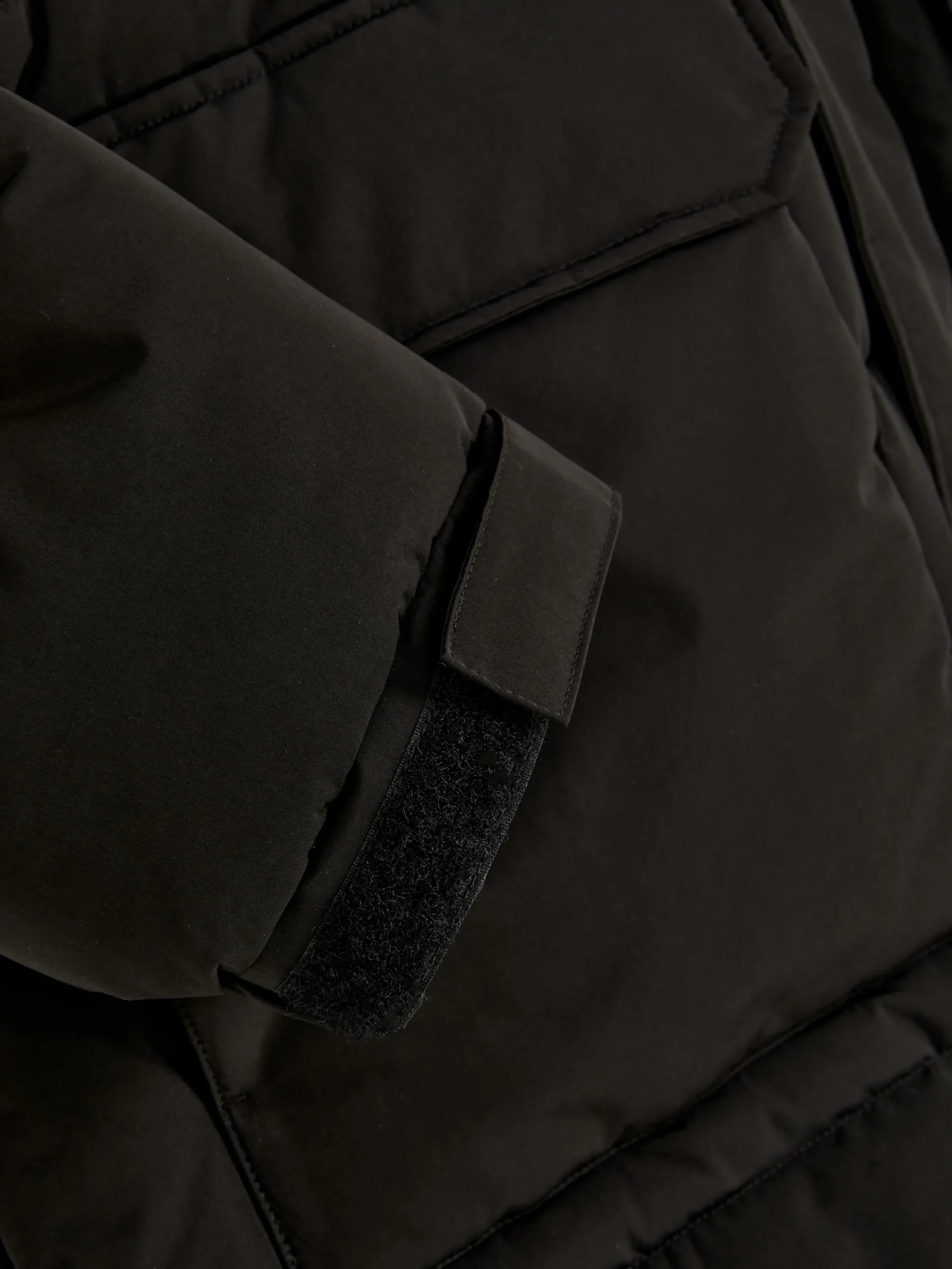 parka_matelasse__capuche_6.webp Parka Matelassée à Capuche