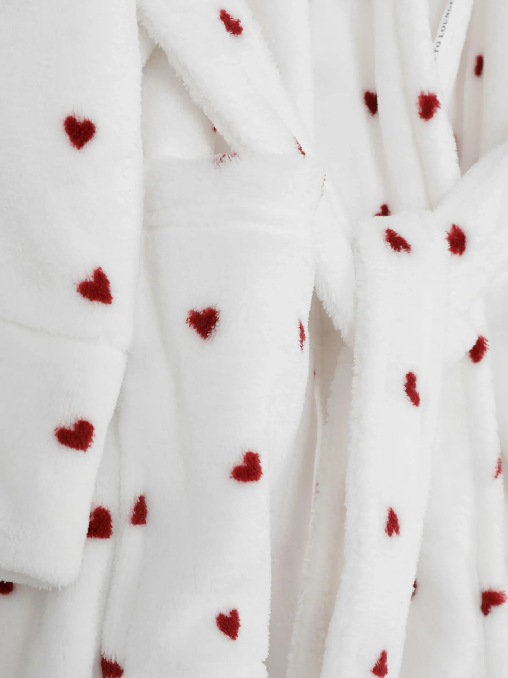 peignoir_duveteux__motifs_1.webp Peignoir Duveteux à Motifs