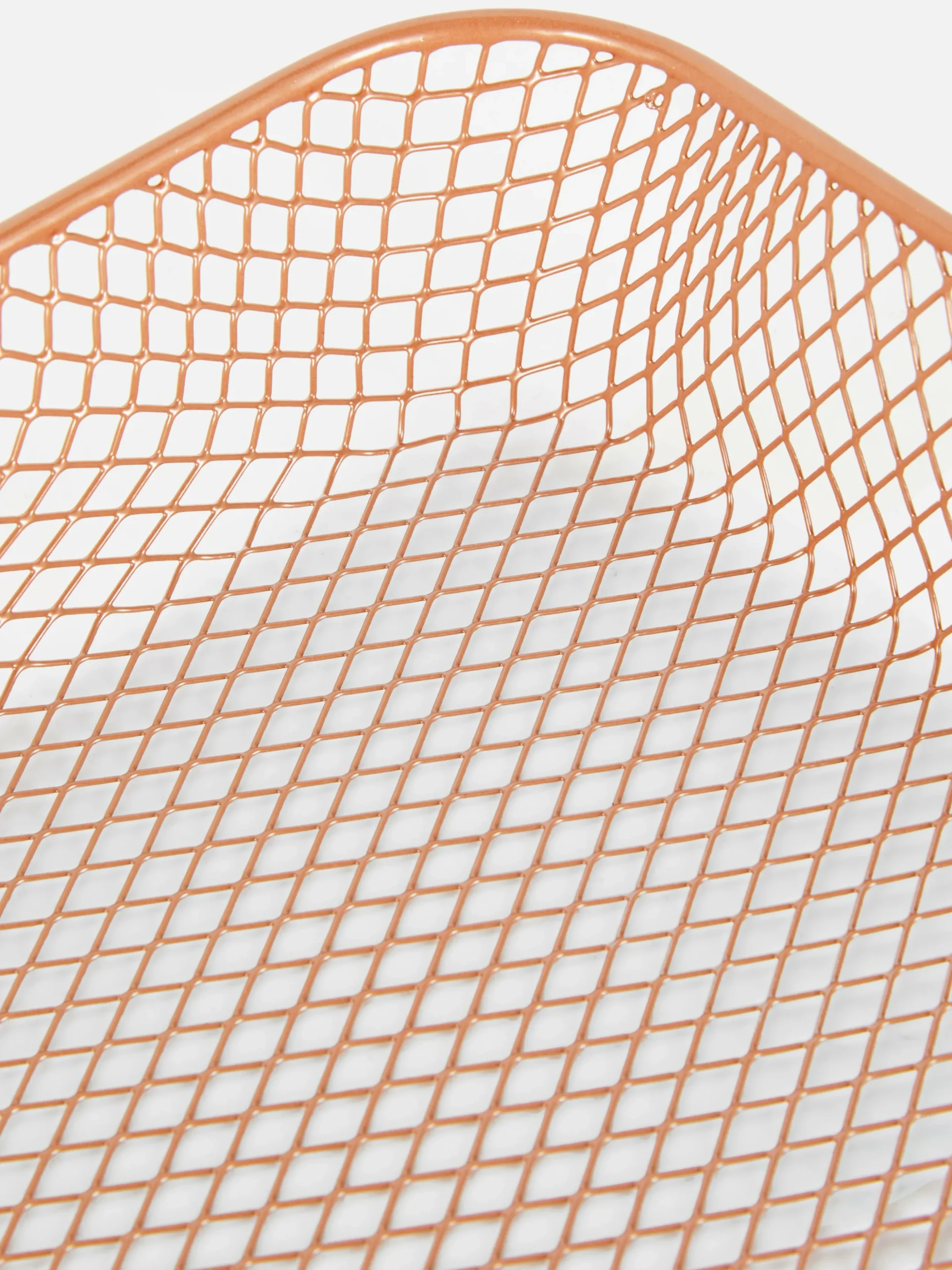 petit_panier_en_fer_maill_1-3.webp Petit Panier En Fer Maillé