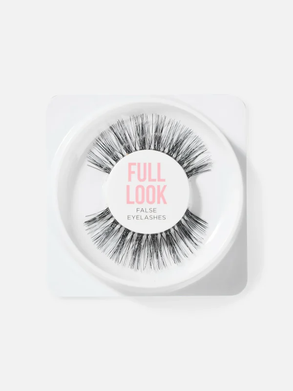 P.S... Faux Cils Full Look