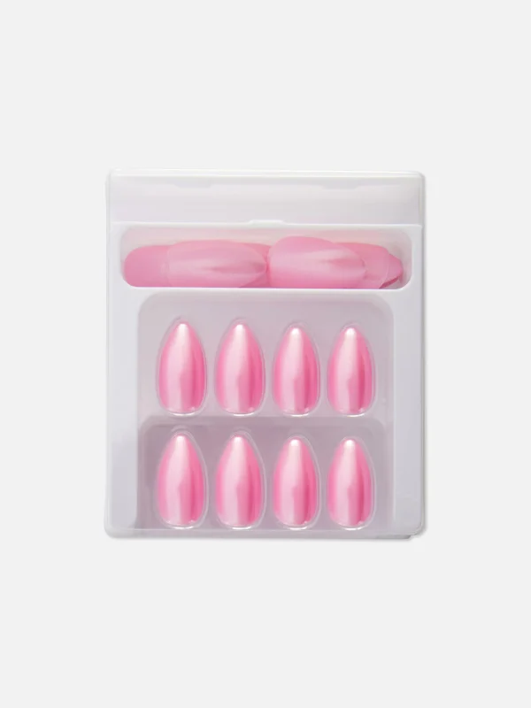 PS... Faux Ongles émaillés Pointus