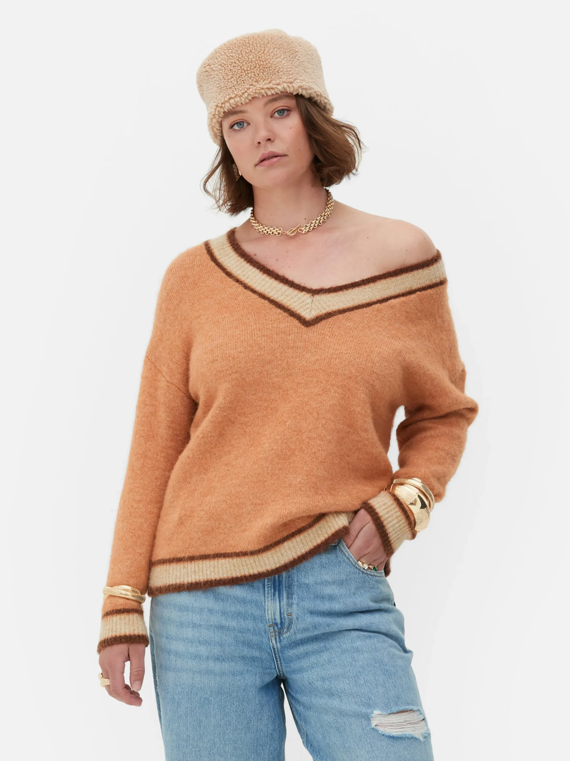 pull__col_en_v_style_vint_0.webp Pull à Col En V Style Vintage Rita Ora