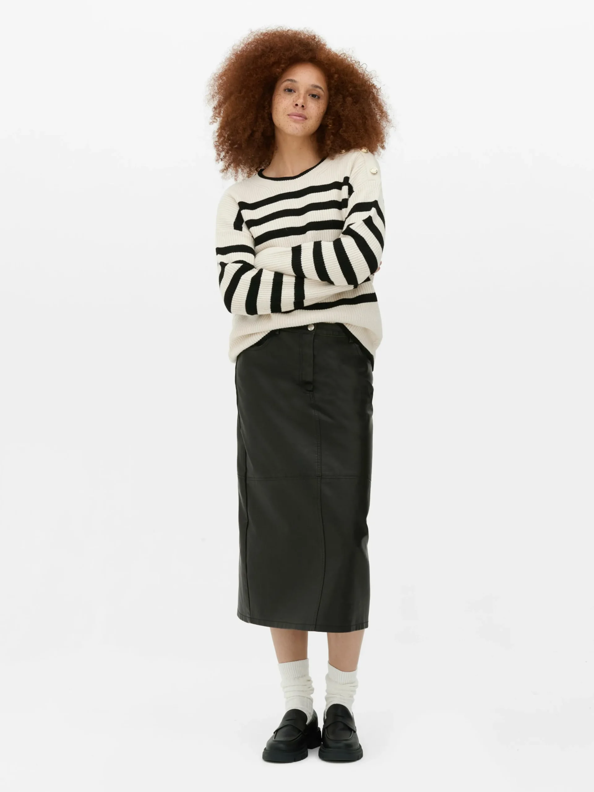 pull__col_rasducou_et__bo_1-1.webp Pull à Col Ras-du-cou Et à Boutons