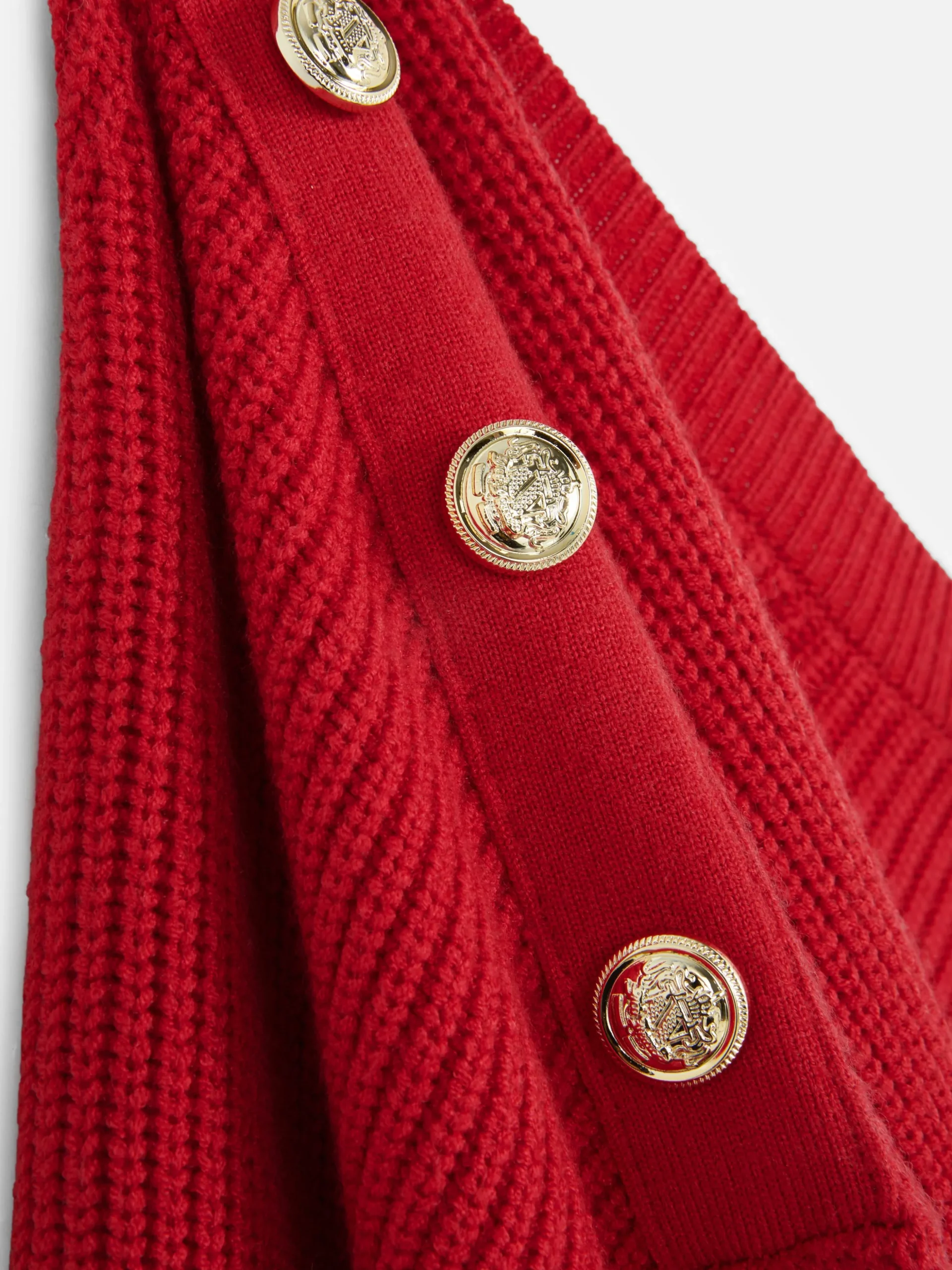 pull__col_rasducou_et__bo_6.webp Pull à Col Ras-du-cou Et à Boutons