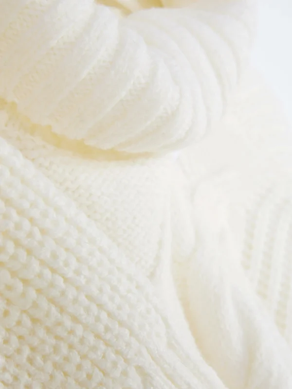 Pull à Col Roulé En Maille Torsadée