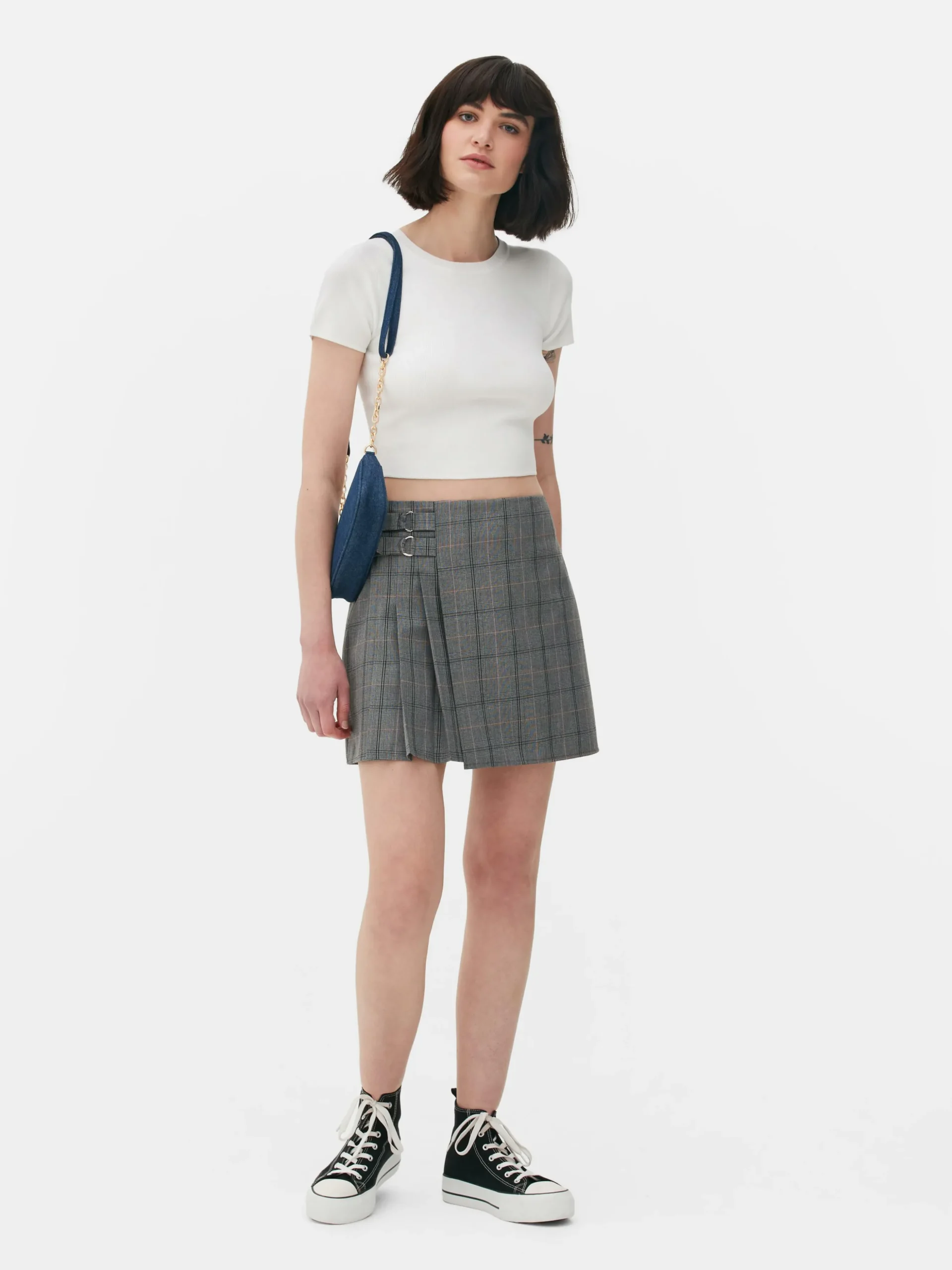 pull_court__manches_court_0-1.webp Pull Court à Manches Courtes