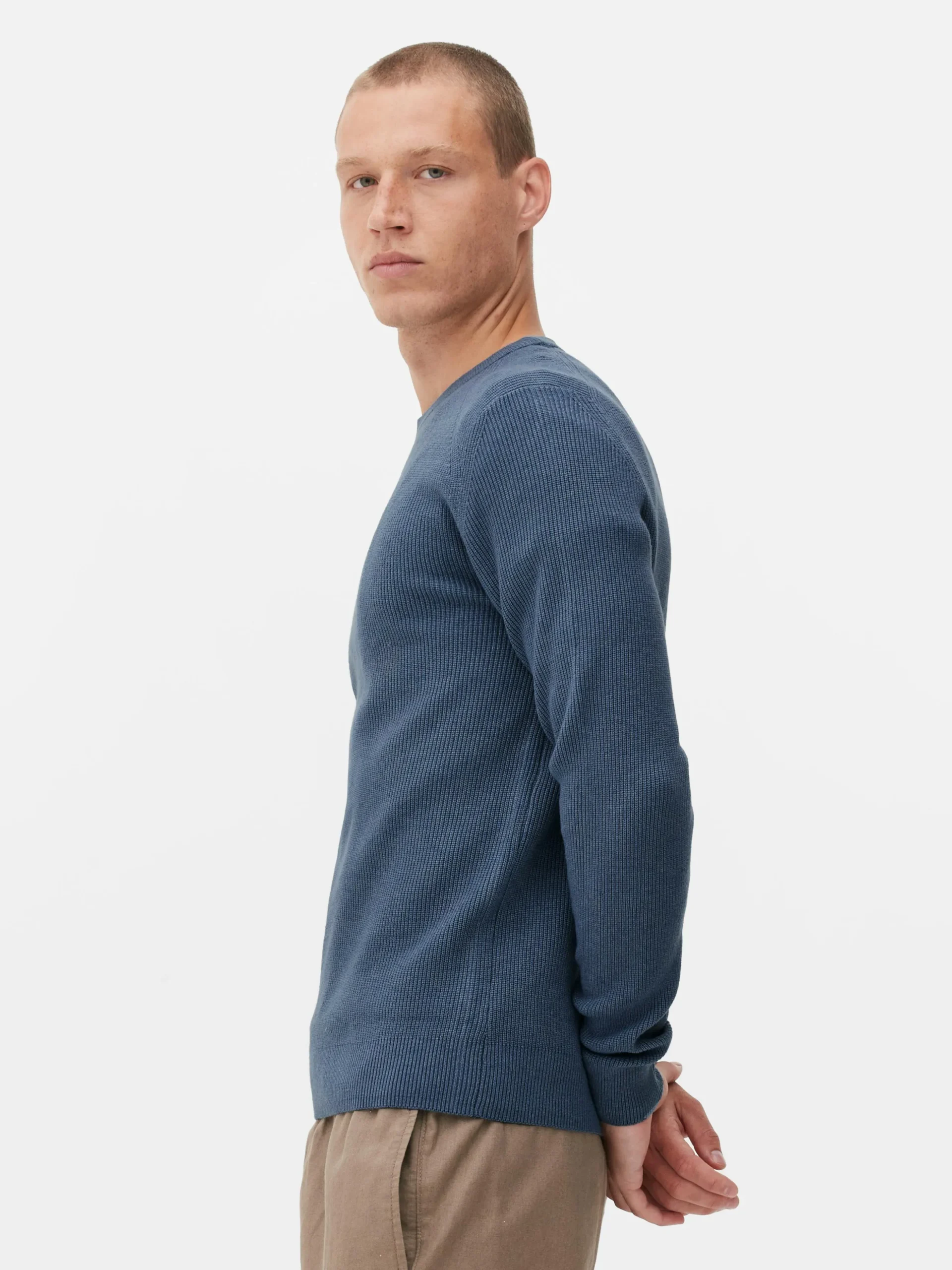 pull_ctel__col_rasducou_3-3.webp Pull Côtelé à Col Ras-du-cou