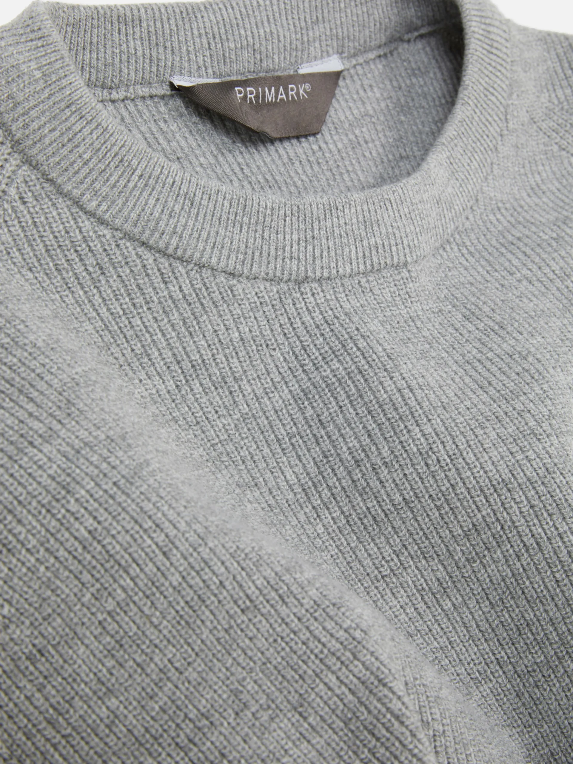 pull_ctel__col_rasducou_5-1.webp Pull Côtelé à Col Ras-du-cou