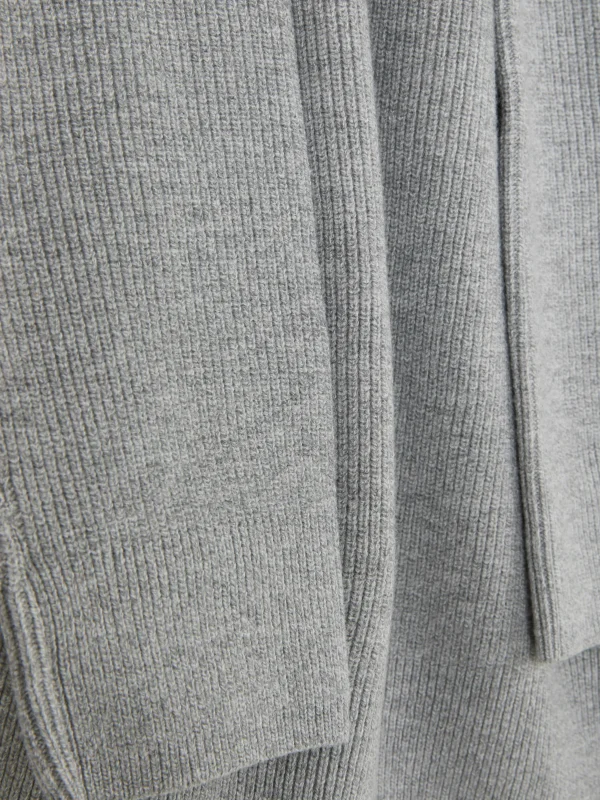 Pull Côtelé à Col Ras-du-cou