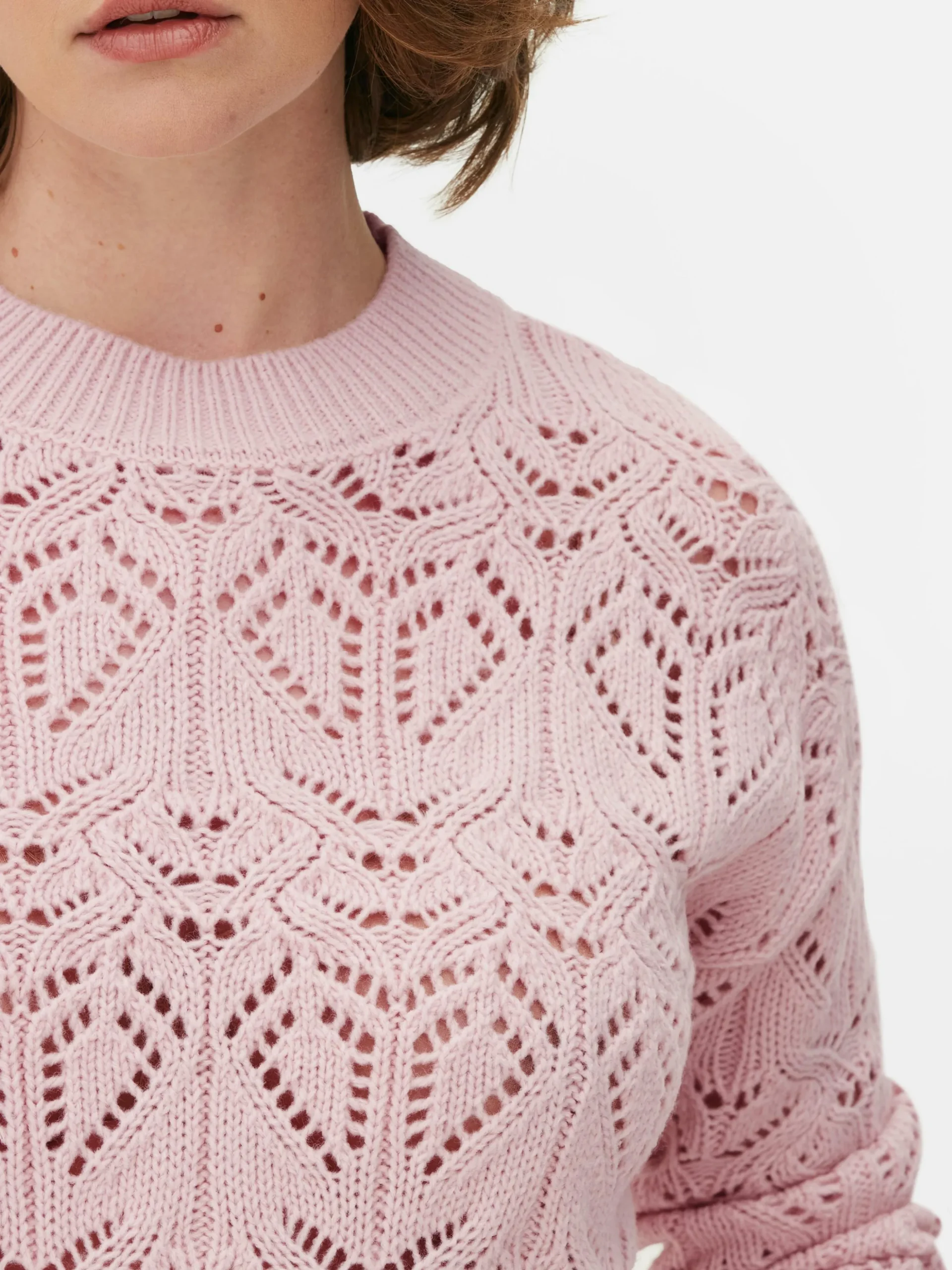 pull_en_maille_ajoure__co_2-2.webp Pull En Maille Ajourée à Col Ras-du-cou