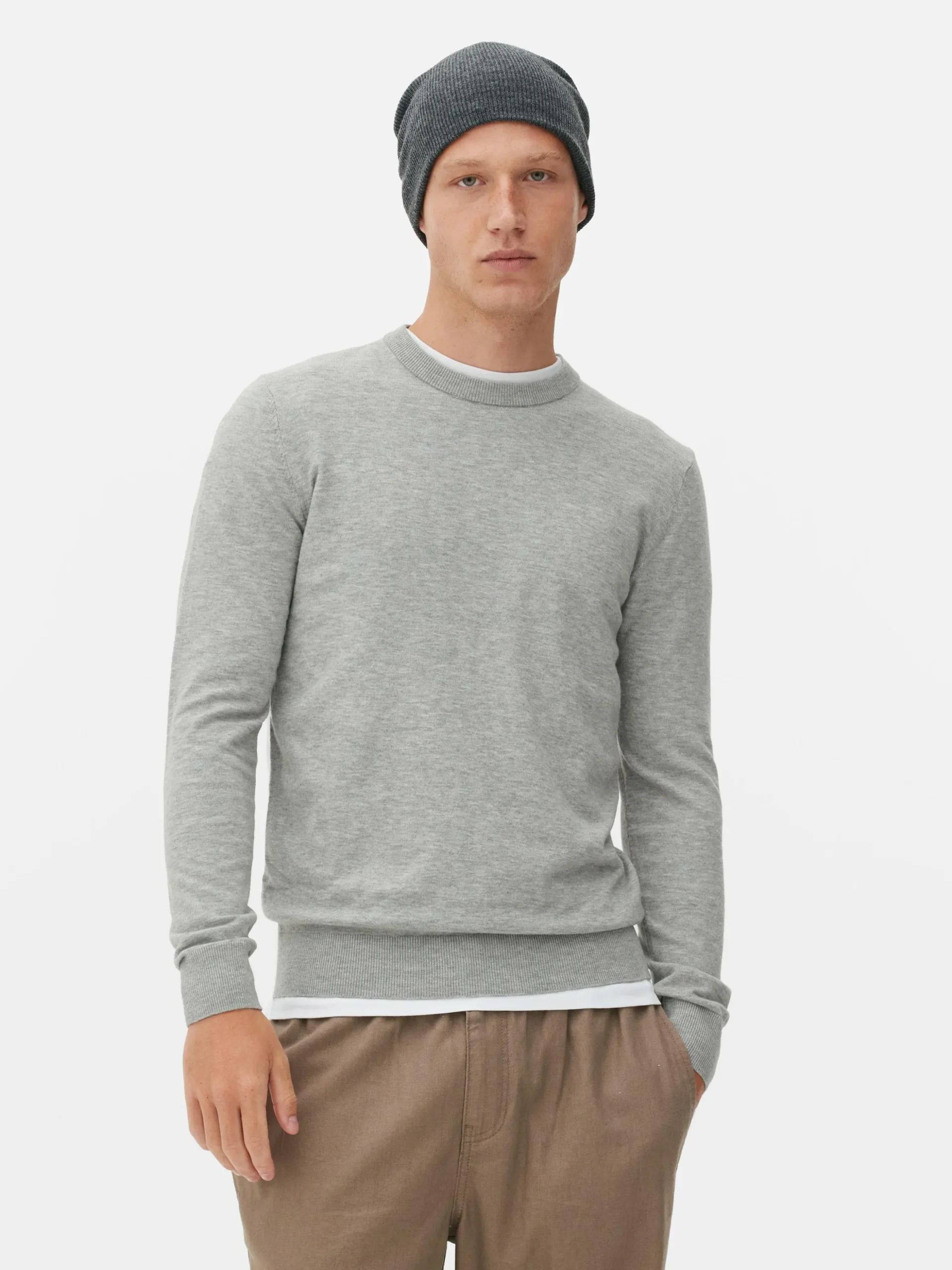 pull_en_maille_fine__col__0-5.webp Pull En Maille Fine à Col Ras-du-cou