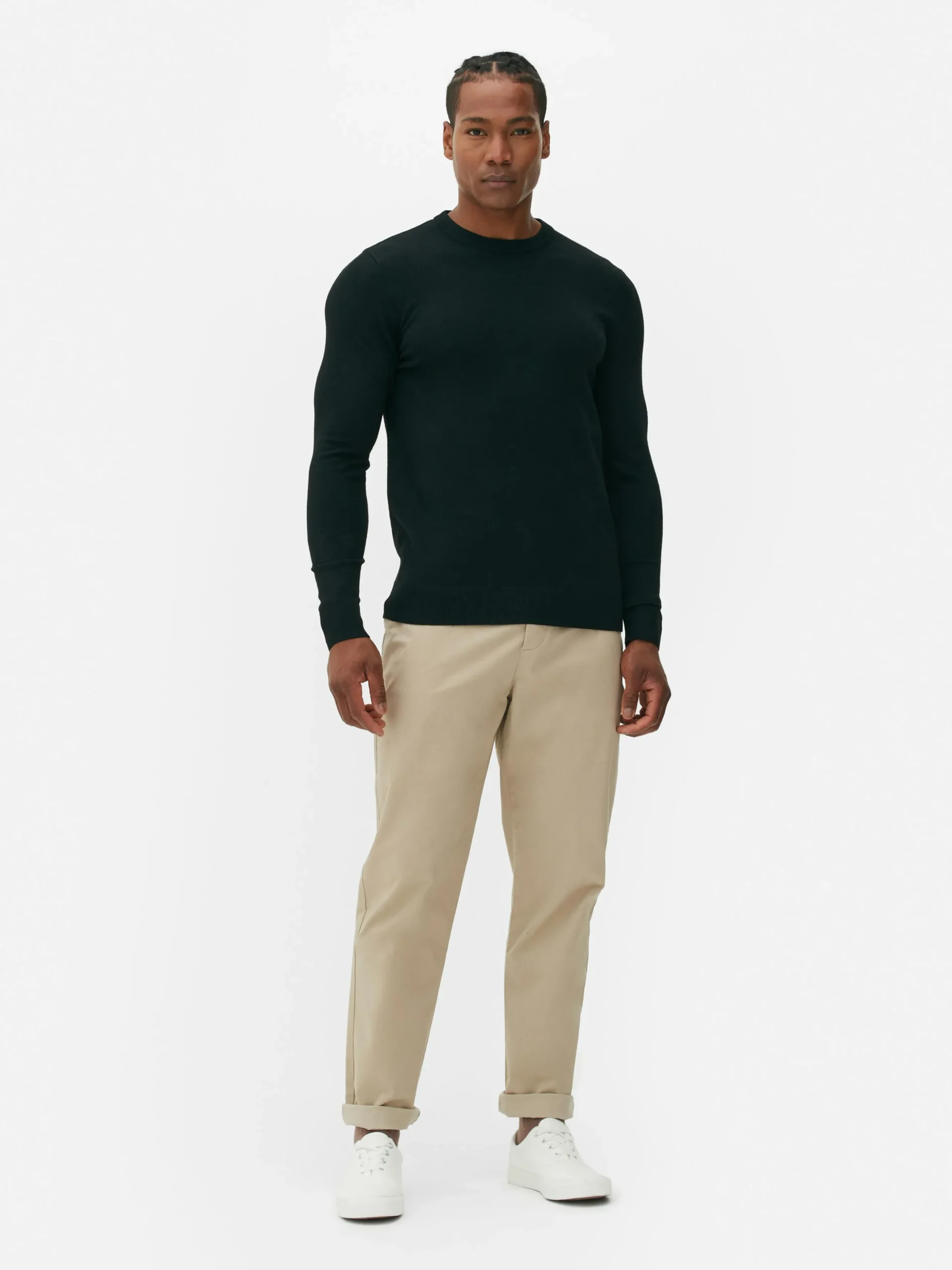 pull_en_maille_fine__col__1-3.webp Pull En Maille Fine à Col Ras-du-cou