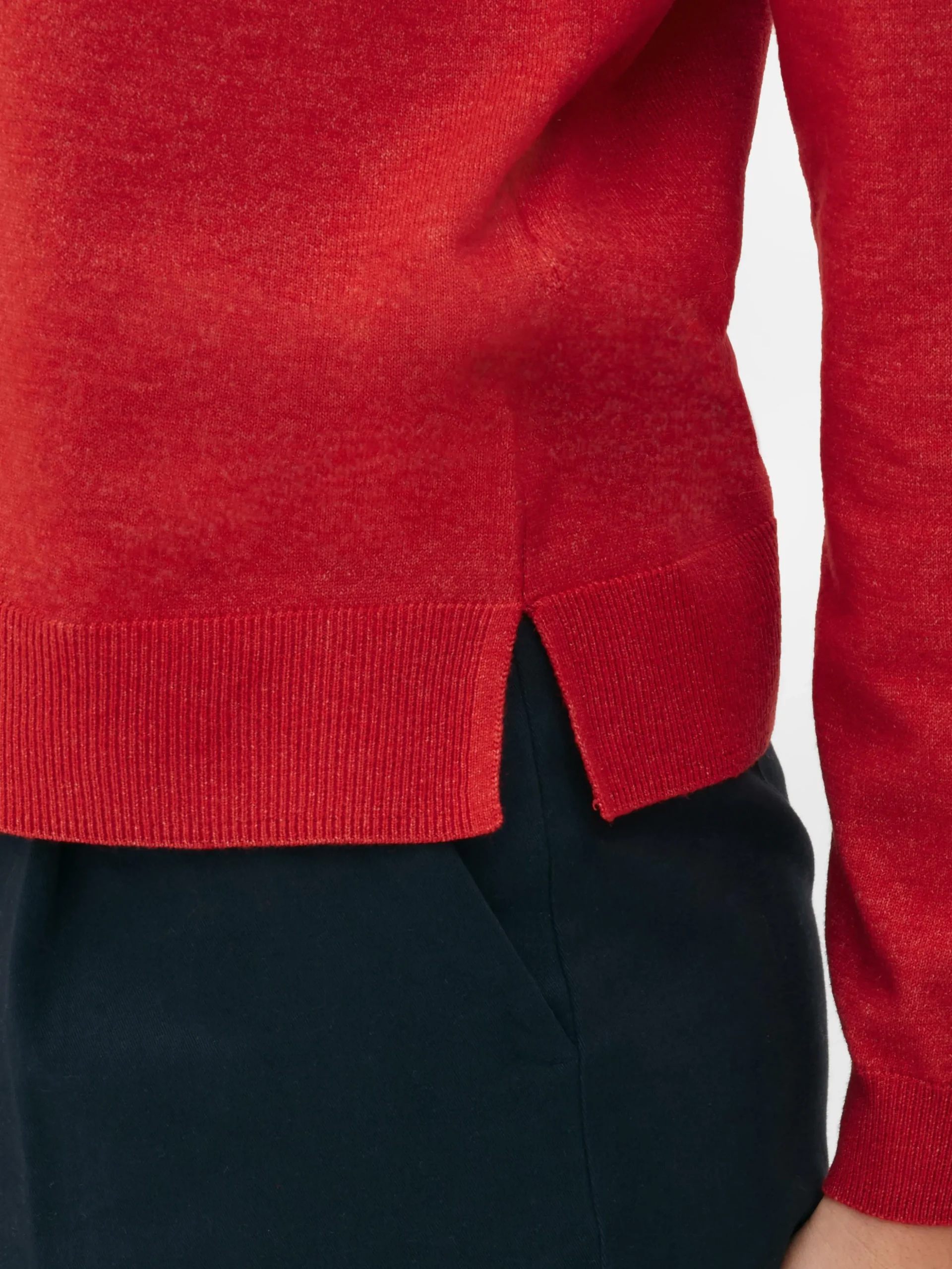 pull_en_maille_fine__col__2-2.webp Pull En Maille Fine à Col Ras-du-cou