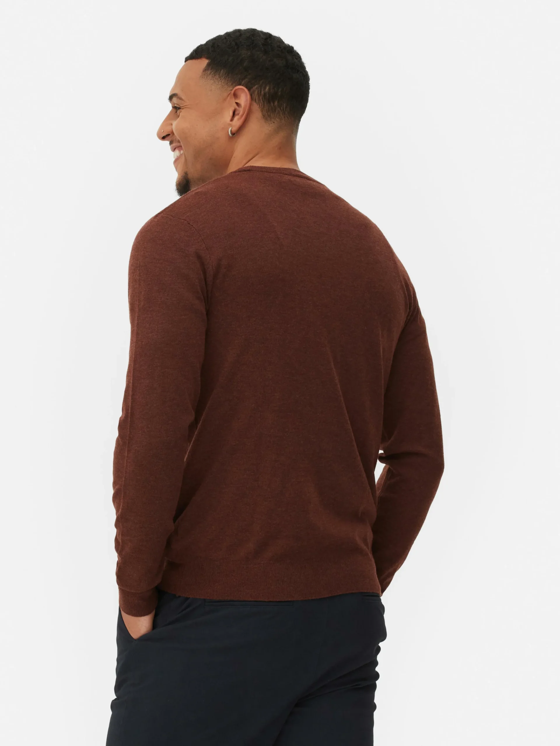 pull_en_maille_fine__col__2-8.webp Pull En Maille Fine à Col Ras-du-cou