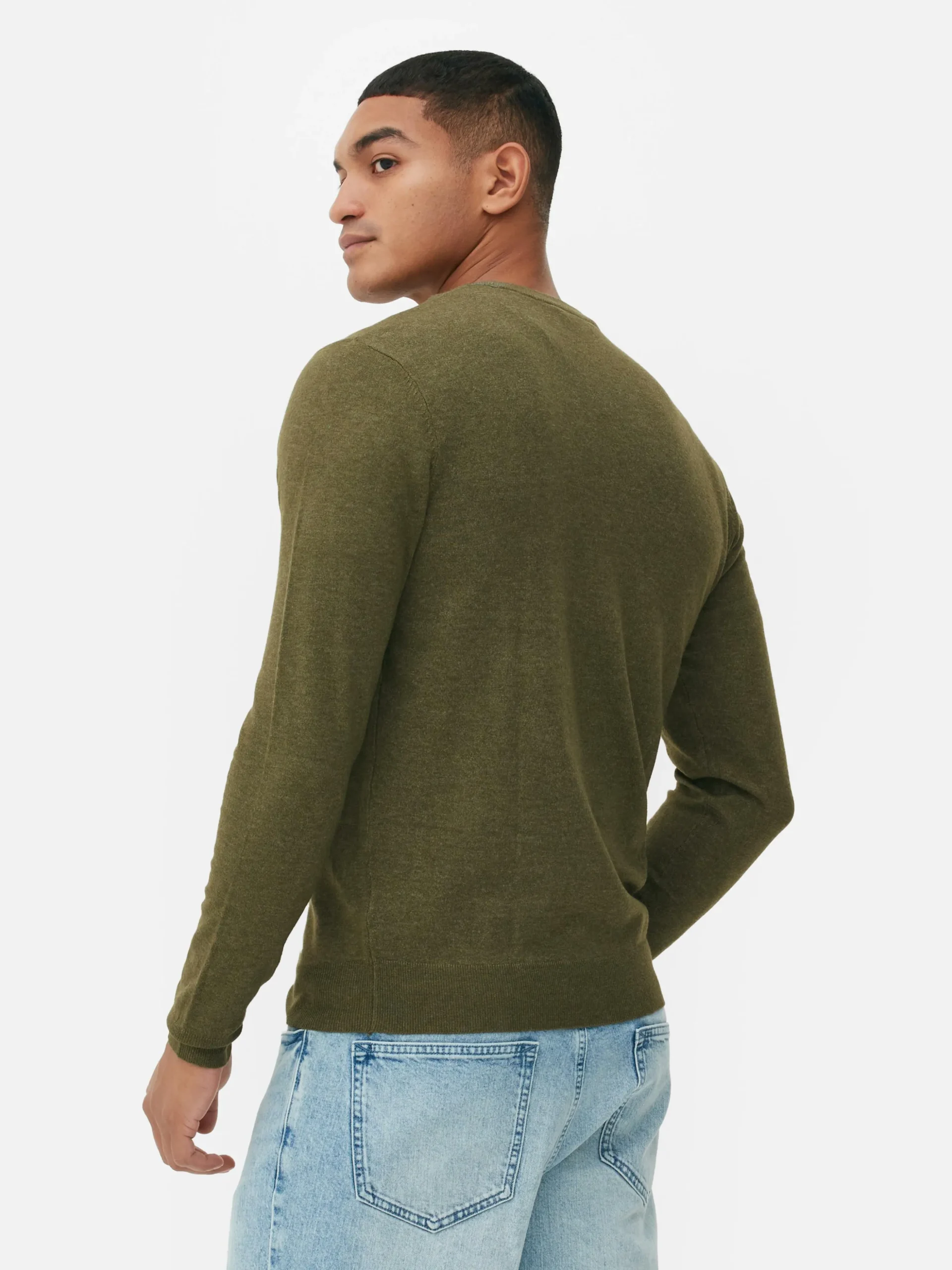 pull_en_maille_fine__col__2-9.webp Pull En Maille Fine à Col Ras-du-cou