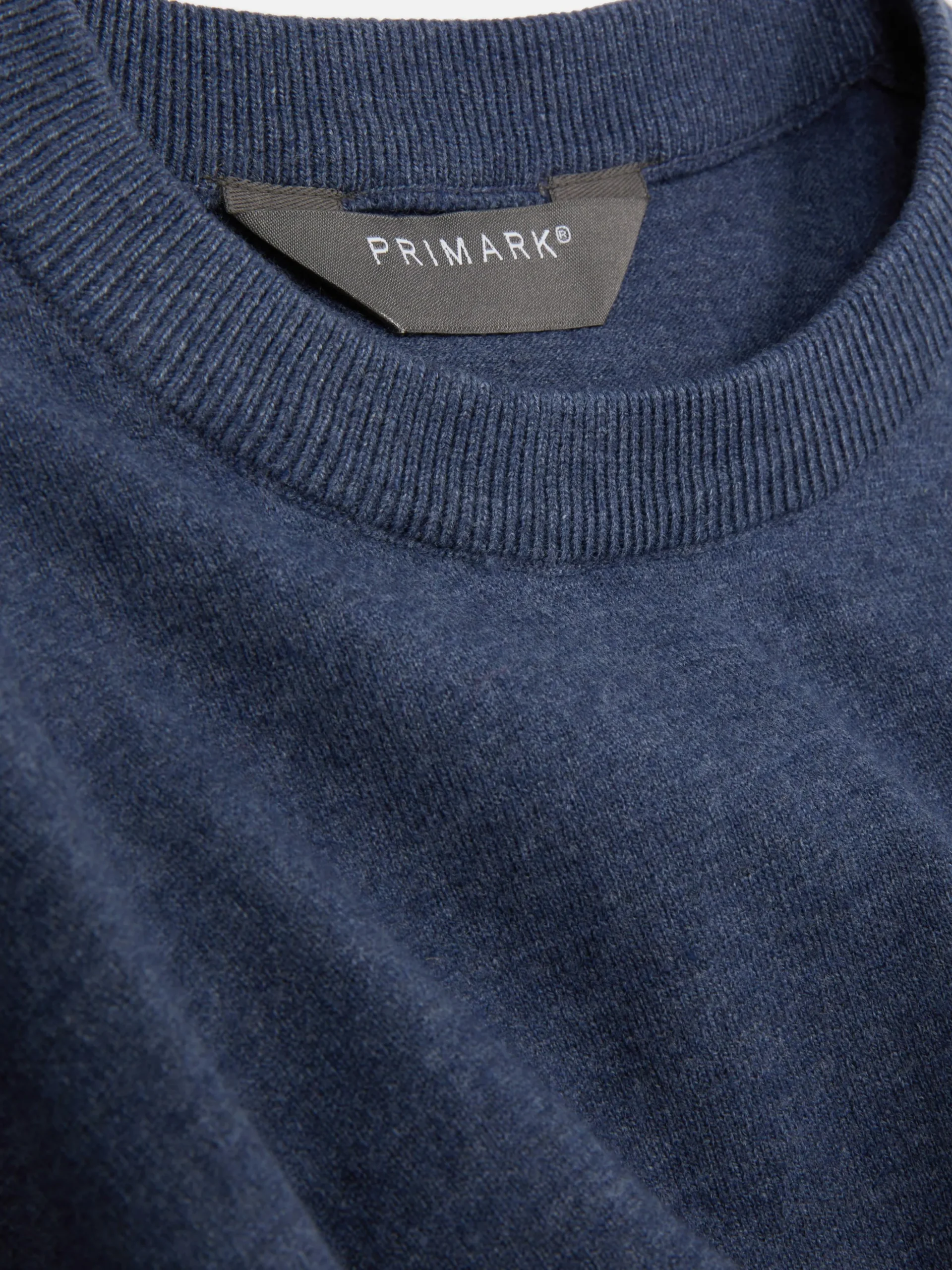 pull_en_maille_fine__col__5-4.webp Pull En Maille Fine à Col Ras-du-cou