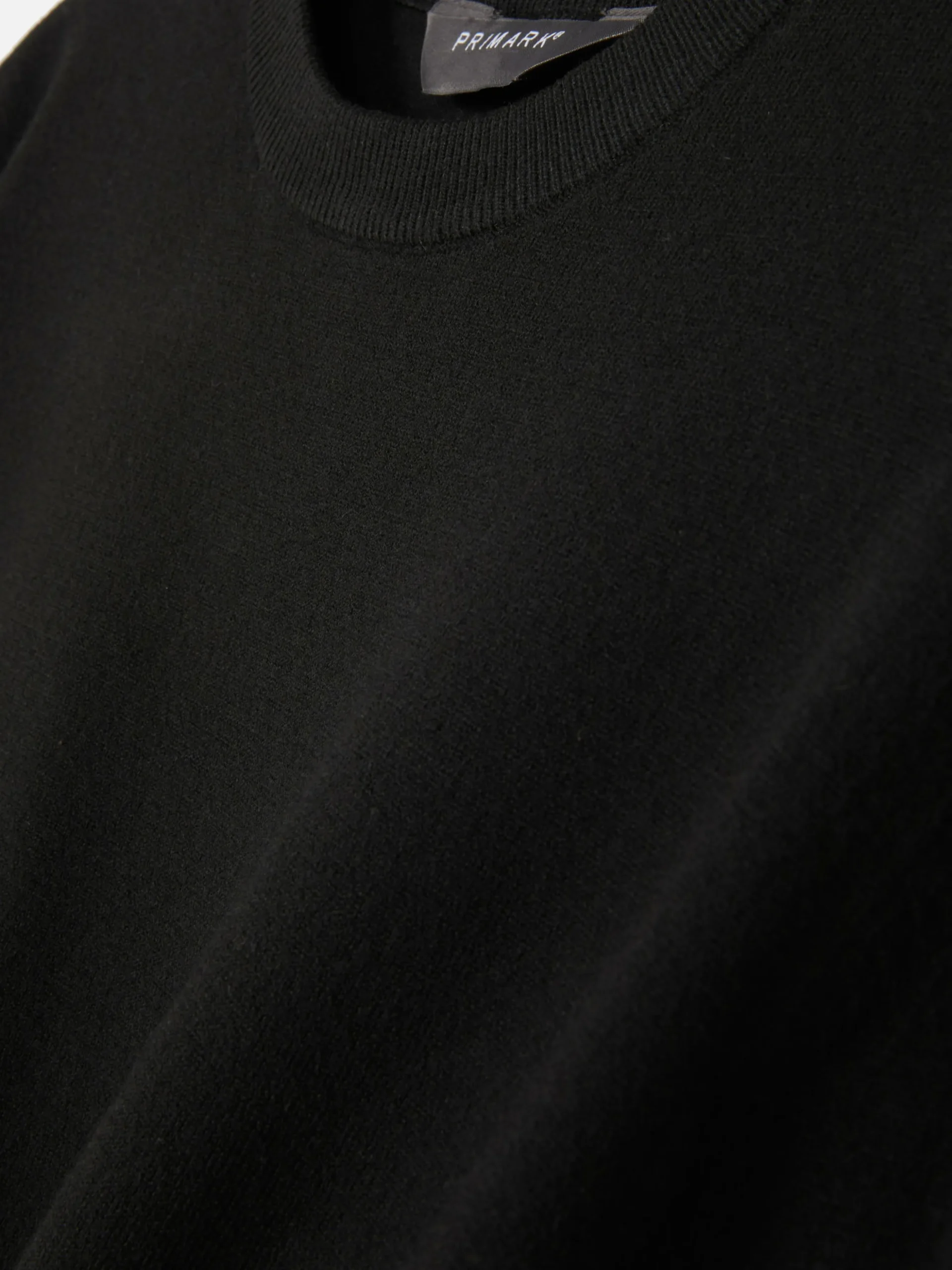 pull_en_maille_fine__col__5.webp Pull En Maille Fine à Col Ras-du-cou