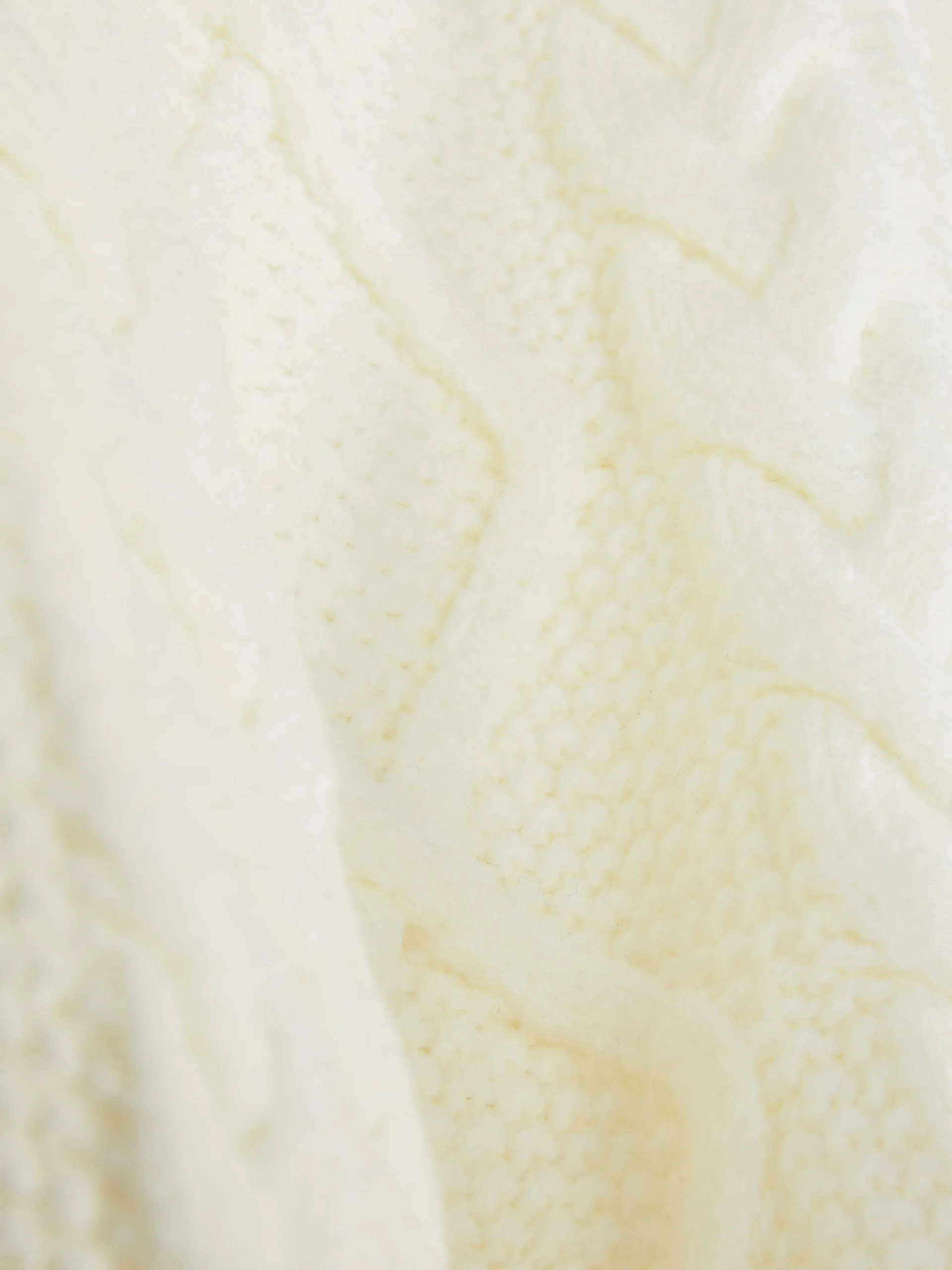 pull_en_maille_torsade_2-1.webp Pull En Maille Torsadée