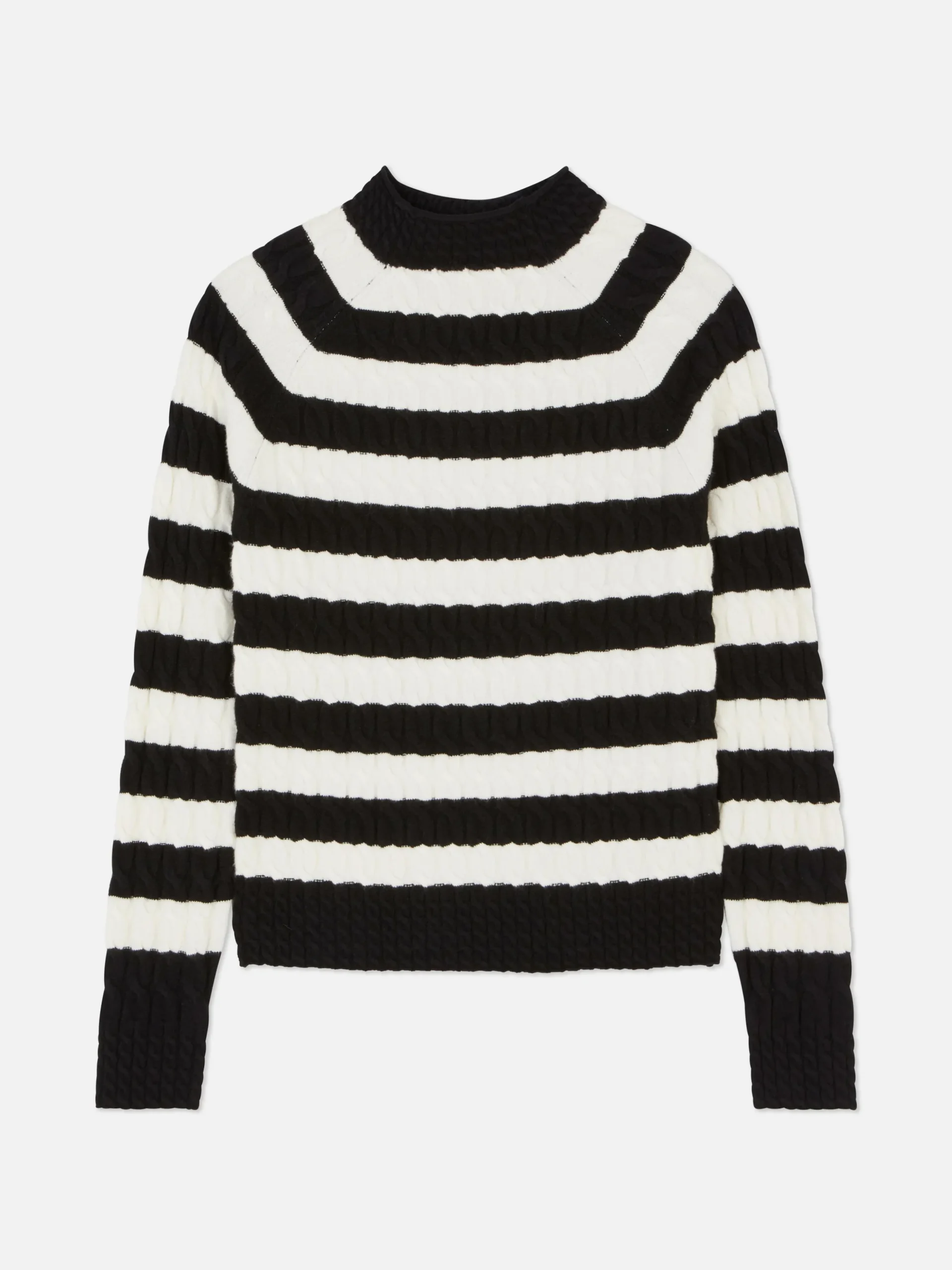 pull_en_maille_torsade__c_4-3.webp Pull En Maille Torsadée à Col Montant