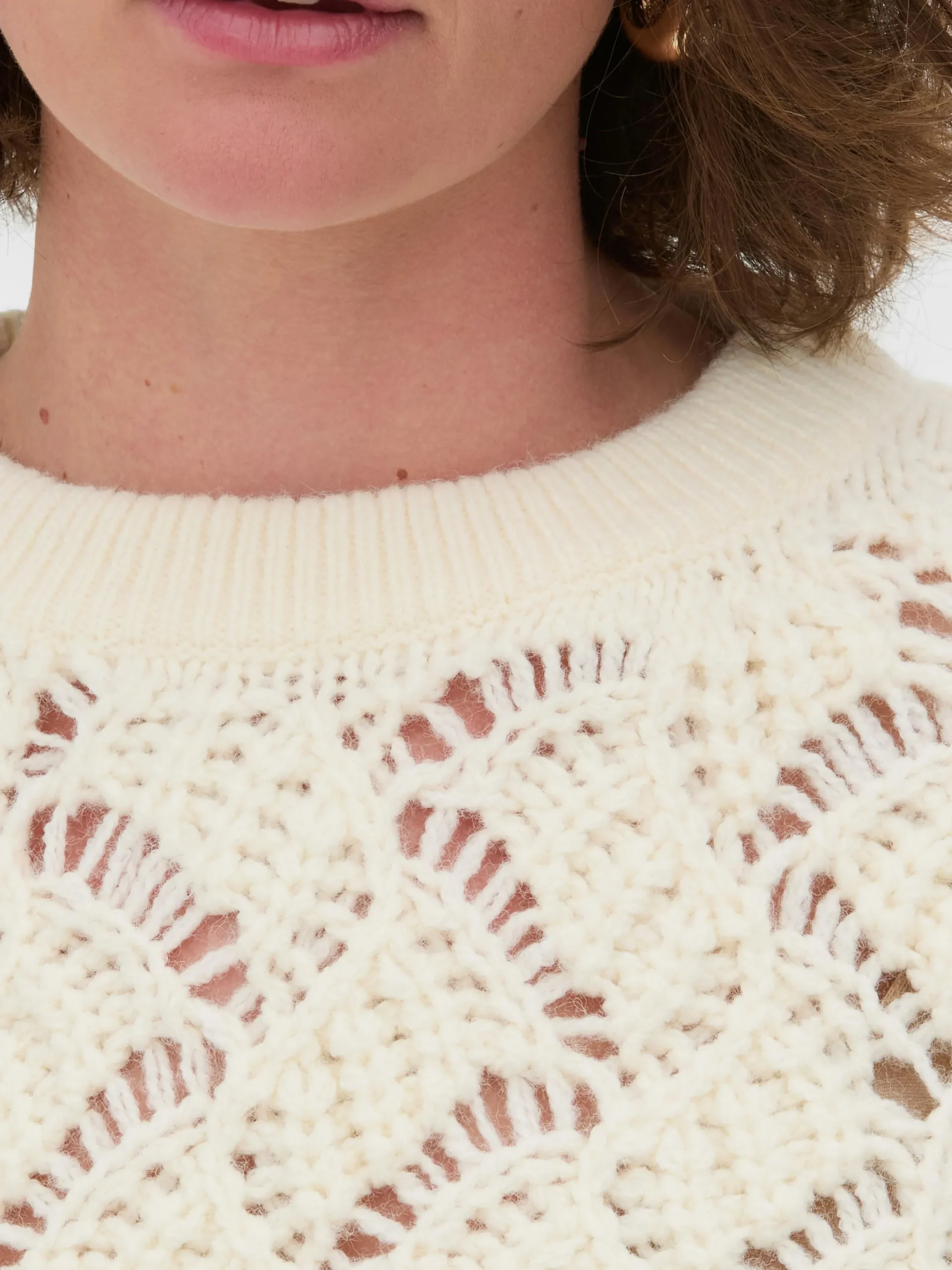 pull_en_maille_torsade_aj_2.webp Pull En Maille Torsadée Ajourée Rita Ora