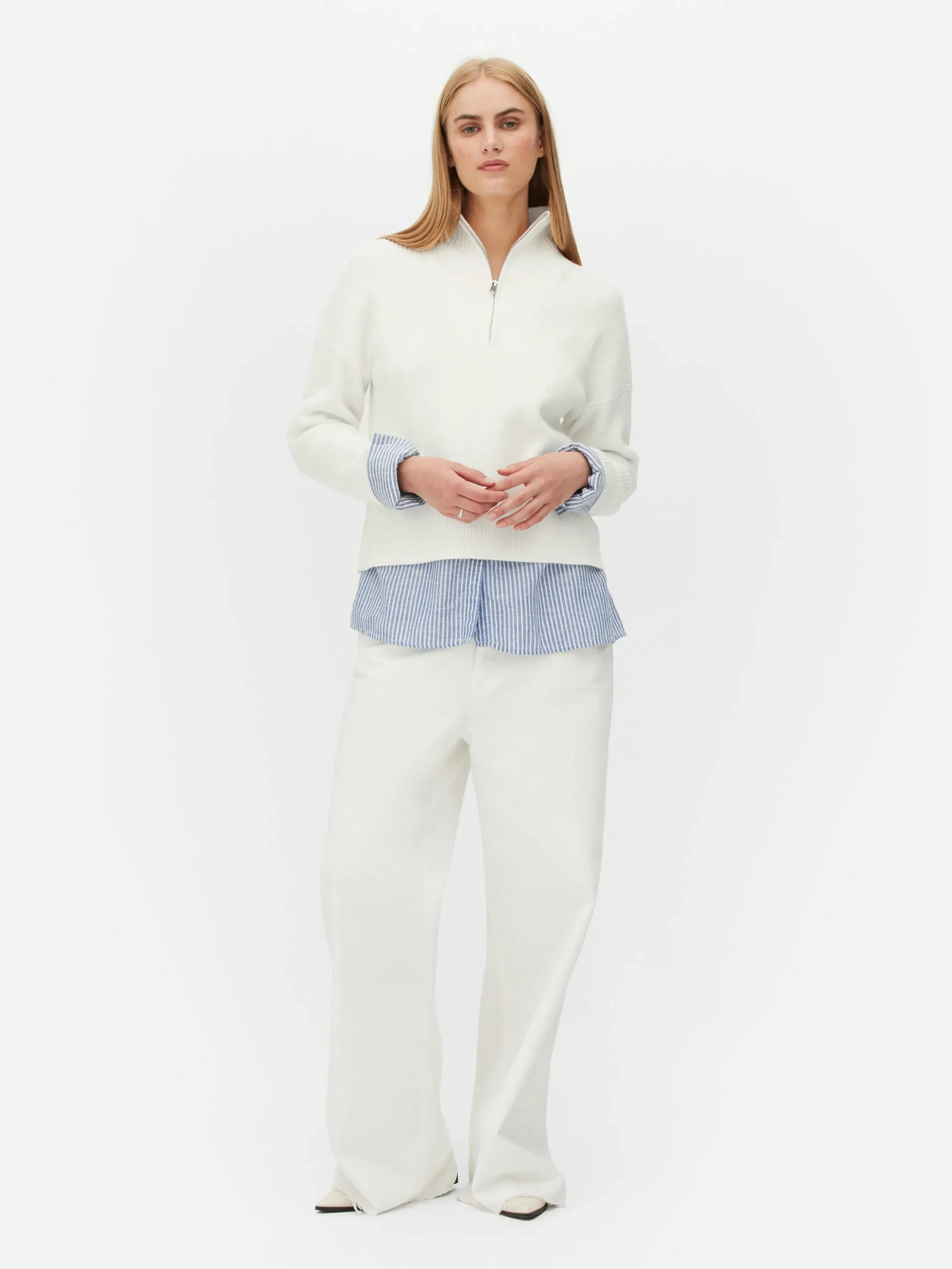 pull_tricot__encolure_zip_1.webp Pull Tricoté à Encolure Zippée