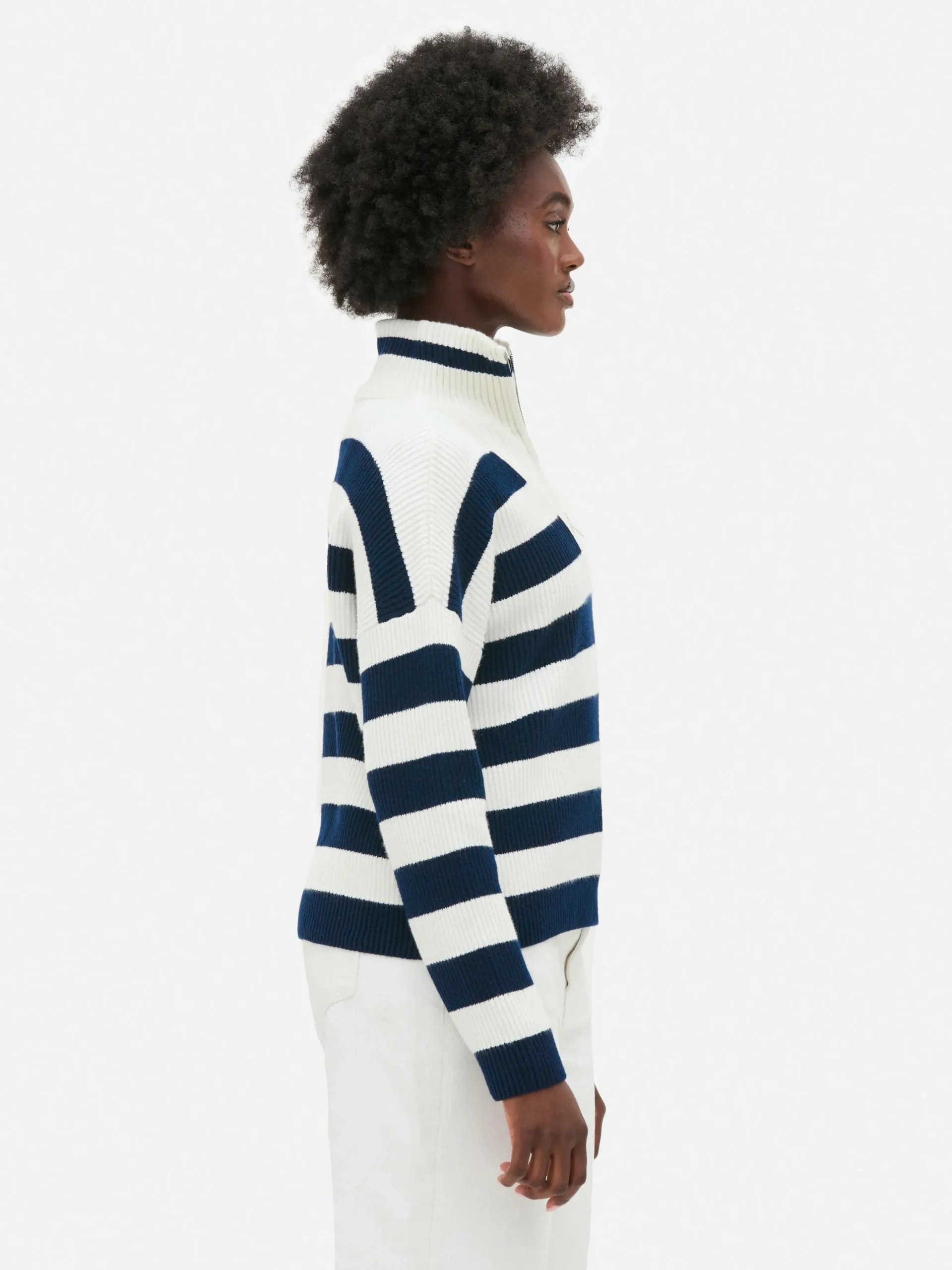 pull_tricot__encolure_zip_3-2.webp Pull Tricoté à Encolure Zippée