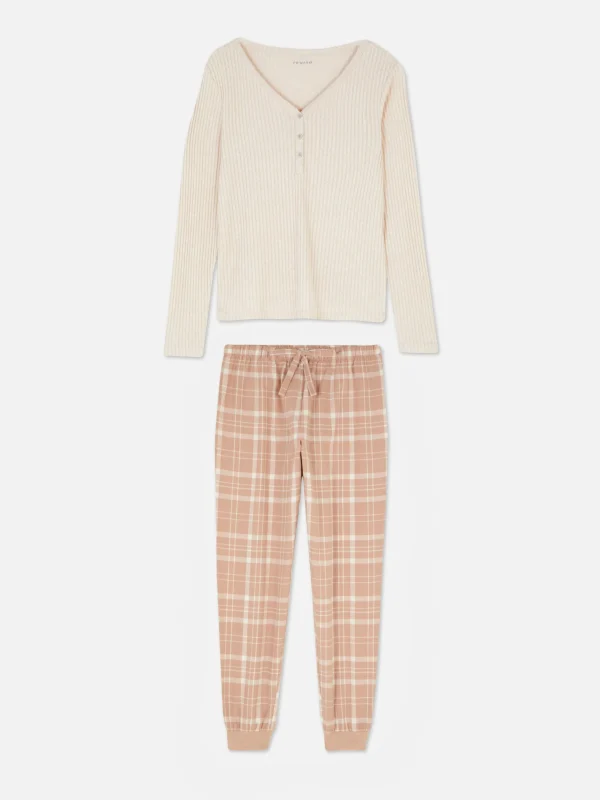 Pyjama à Manches Longues Avec Bas à Carreaux