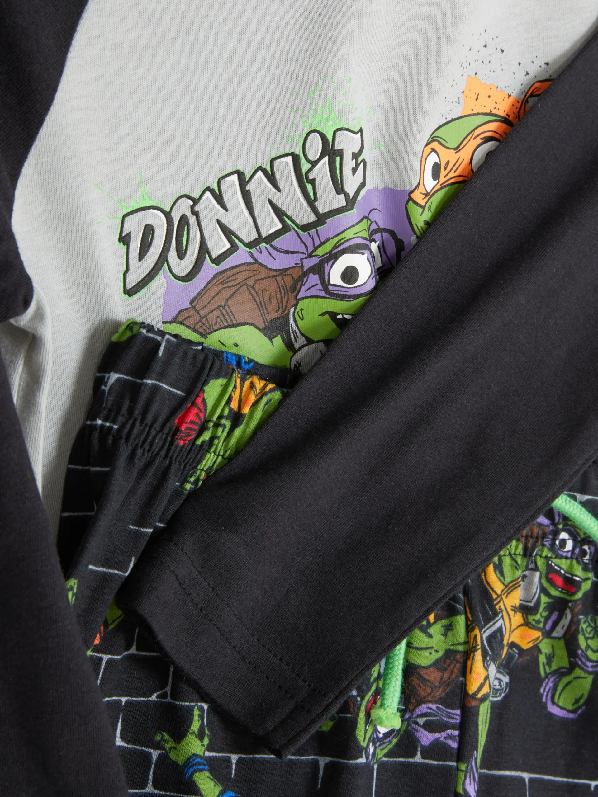 pyjama_long_les_tortues_n_2.webp Pyjama Long Les Tortues Ninja