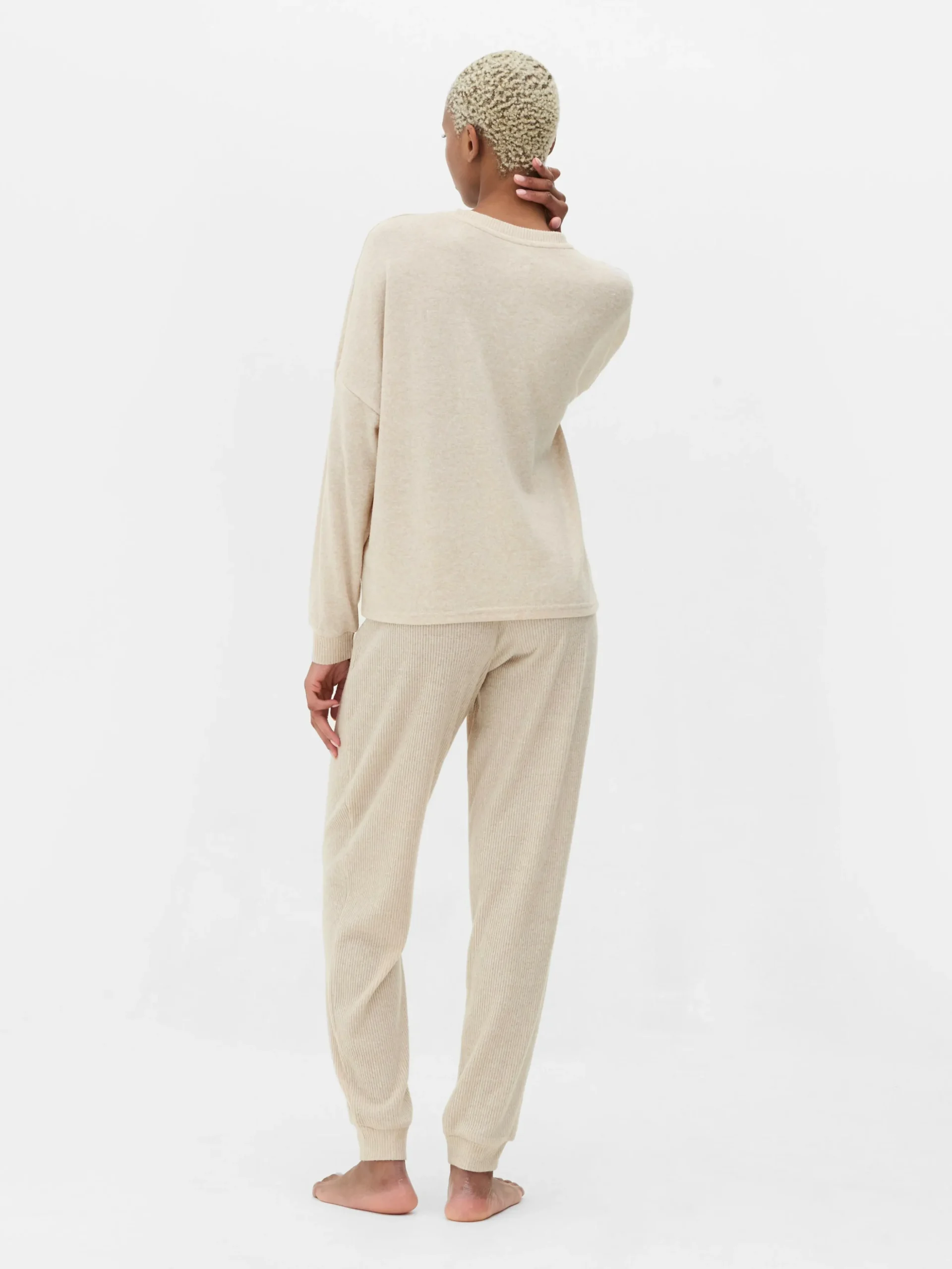 pyjama_long_ultradoux_3.webp Pyjama Long Ultra-doux