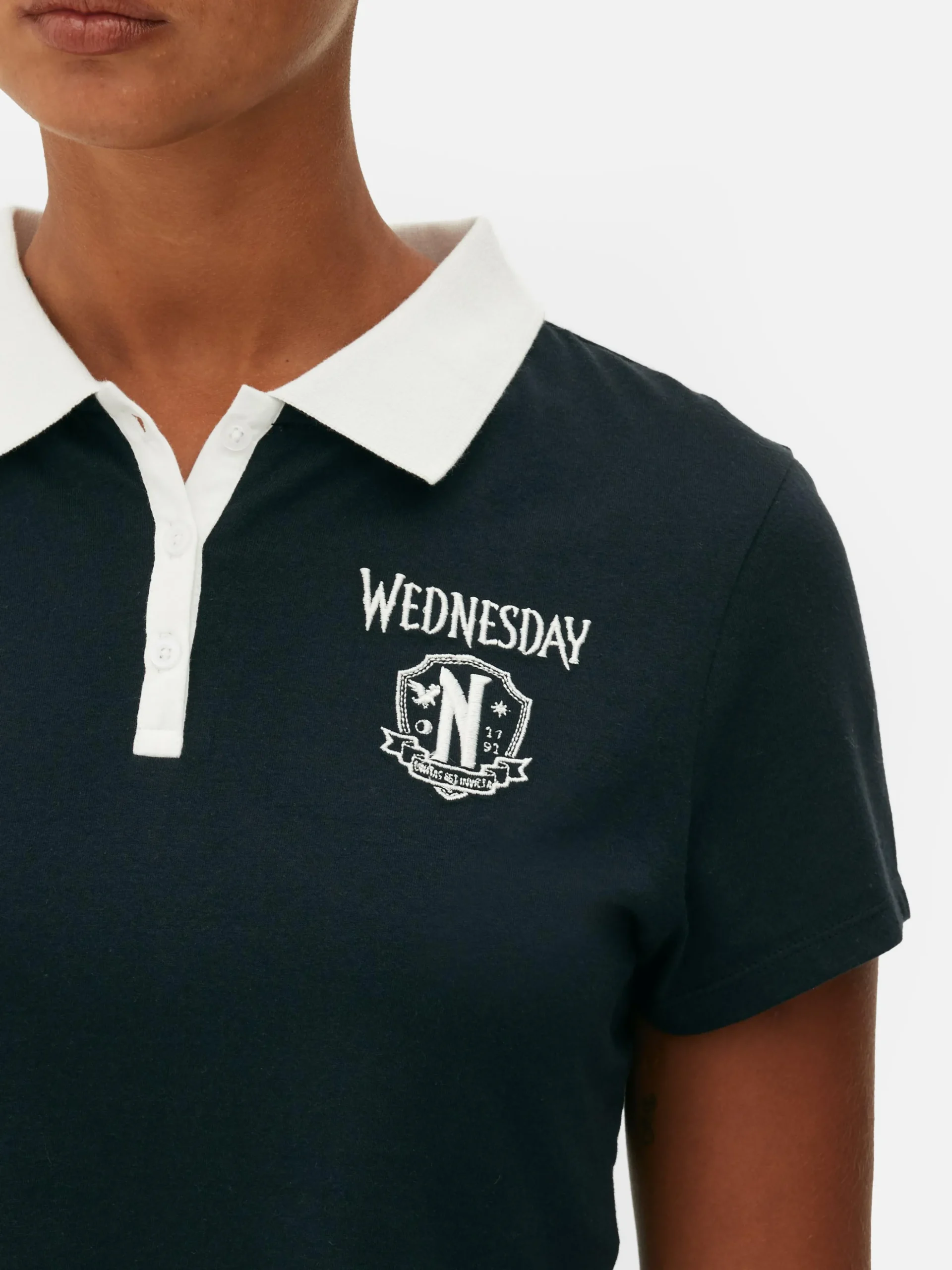 pyjama_short_mercredi_add_2.webp Pyjama Short Mercredi Addams