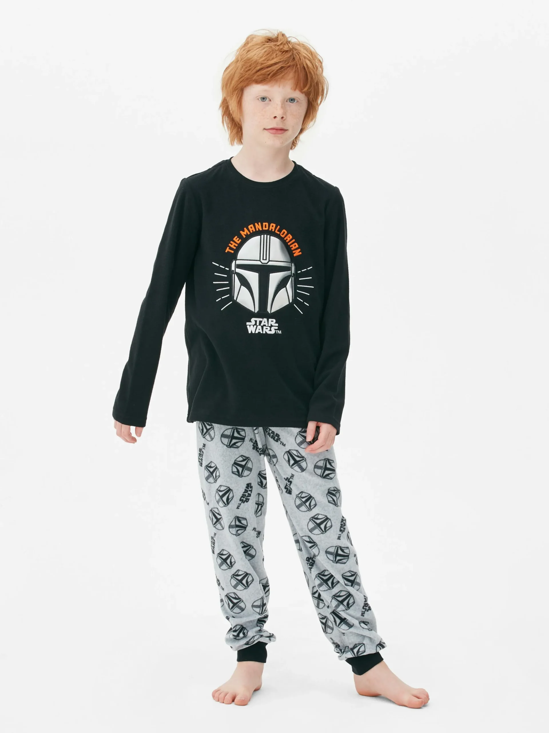 pyjama_star_wars_the_mand_0-1.webp Pyjama Star Wars The Mandalorian